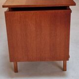 Bureau du milieu du siècle