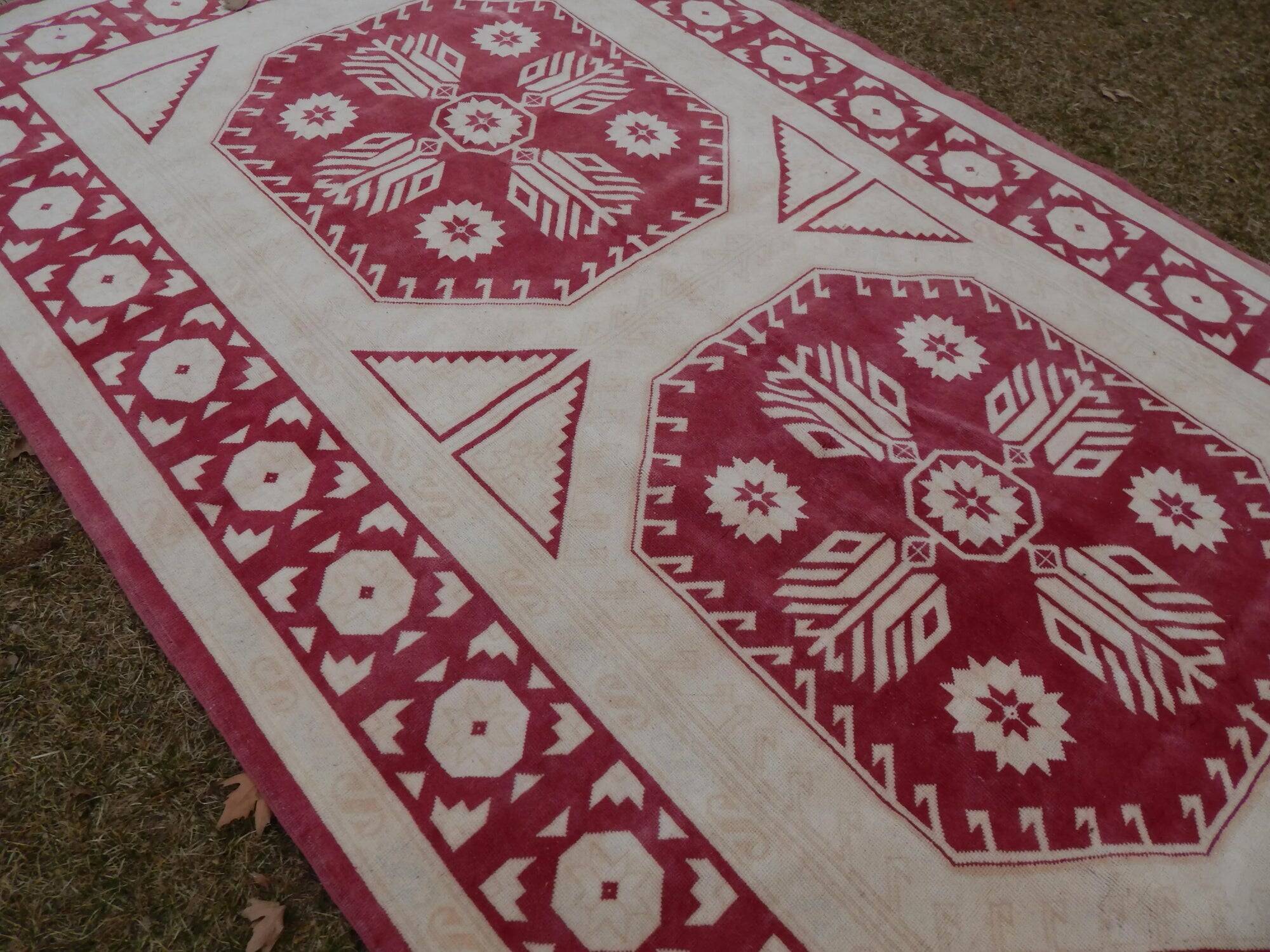 Vintage Turkish carpet handmade 189x316 cm