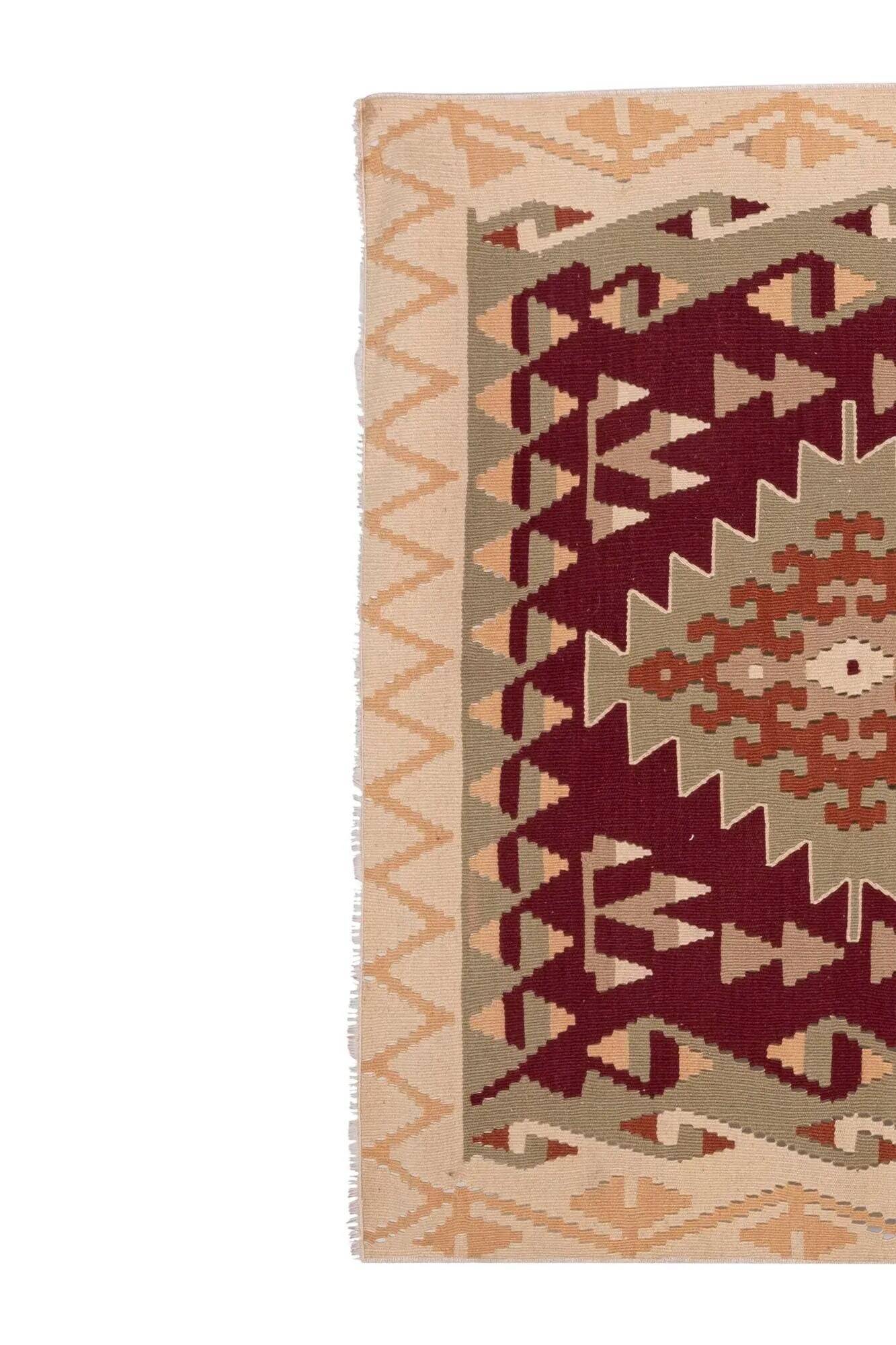 Vintage Turkish kilim, handwoven, 122x225 cm.