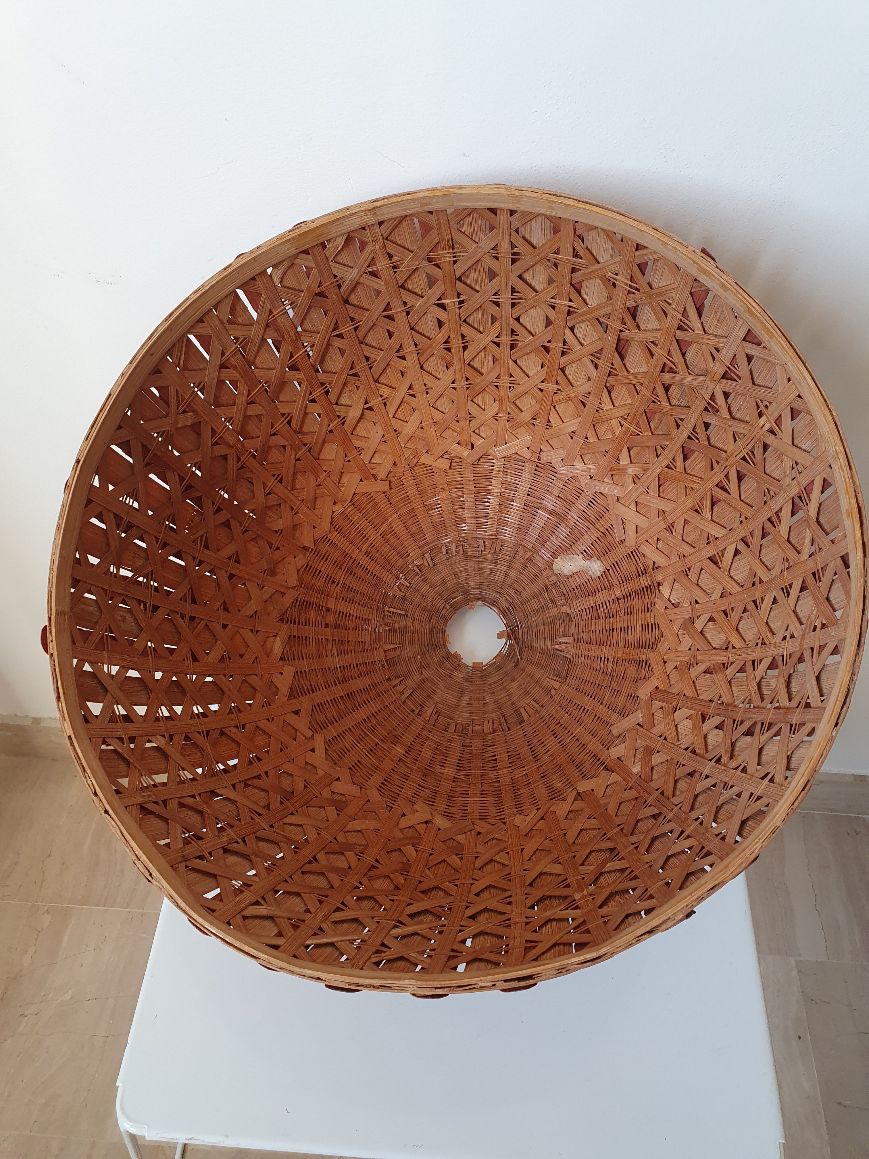 Ball wicker and rattan hanging lamp