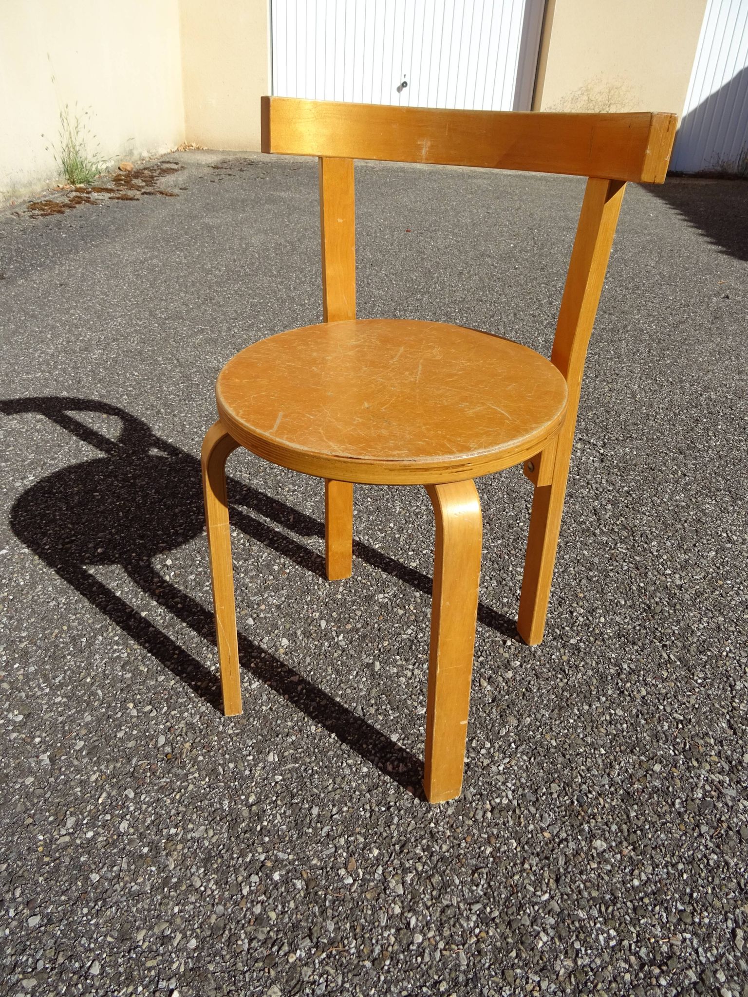 Chair model 68 Scandinavian design Alvar Aalto