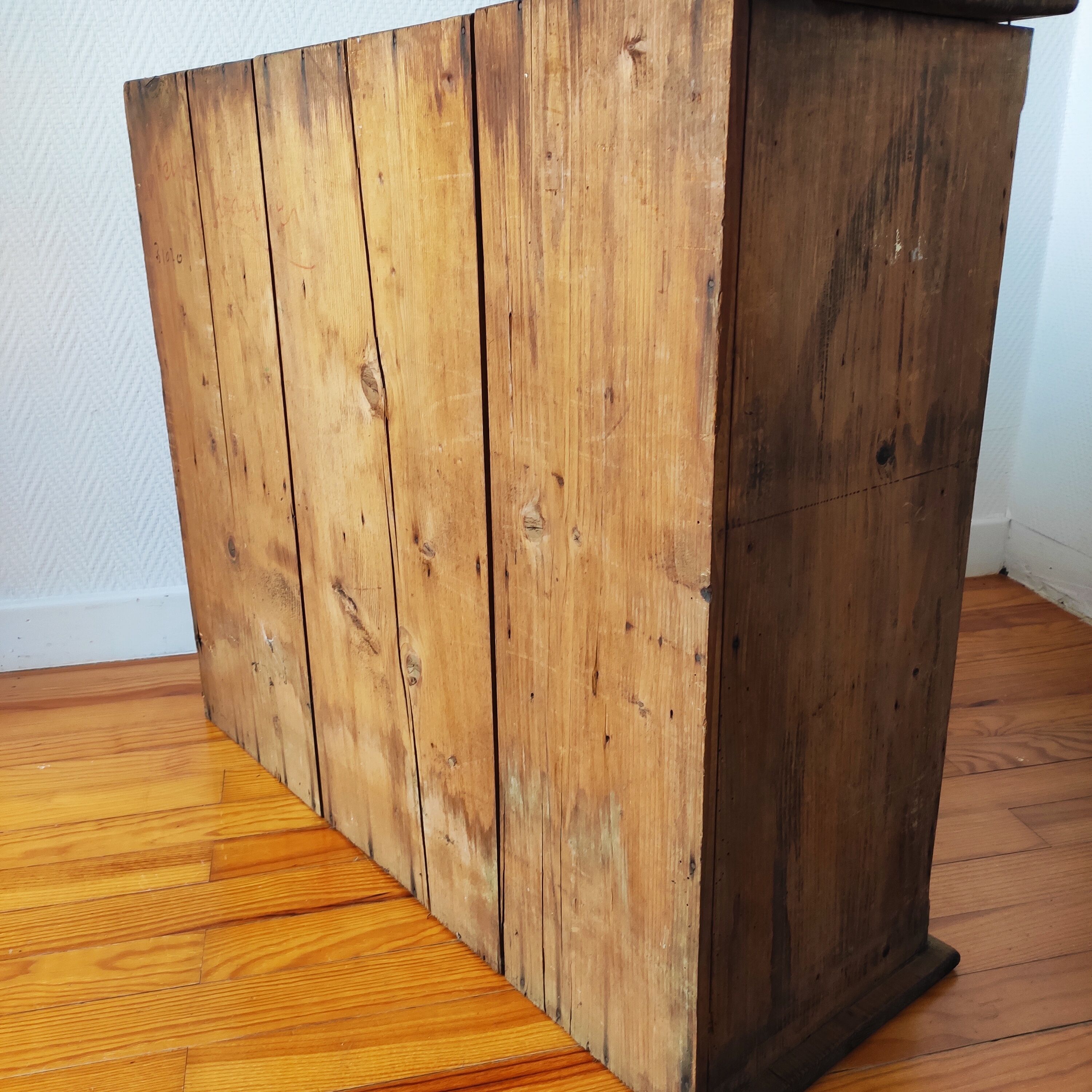 Old Parisian style buffet