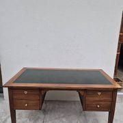 Louis XVI style minister's desk in solid walnut, 4 drawers, old manufacture
