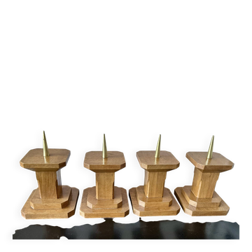 Set of 4 candlesticks in solid oak