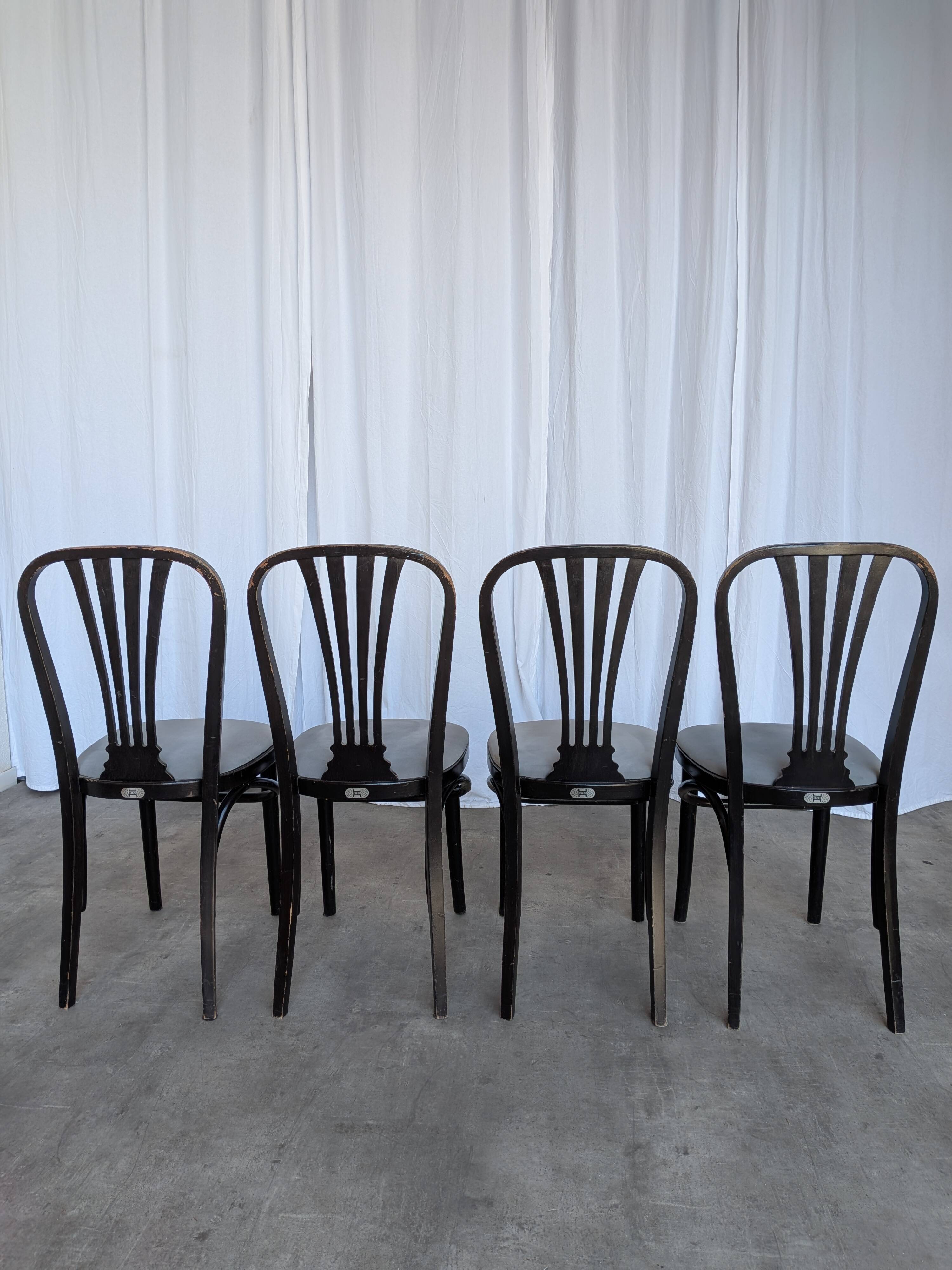 Chaises de salle à manger STOL Kamnik vintage : ensemble de 4 des années 1970, style moderne du milieu du siècle.