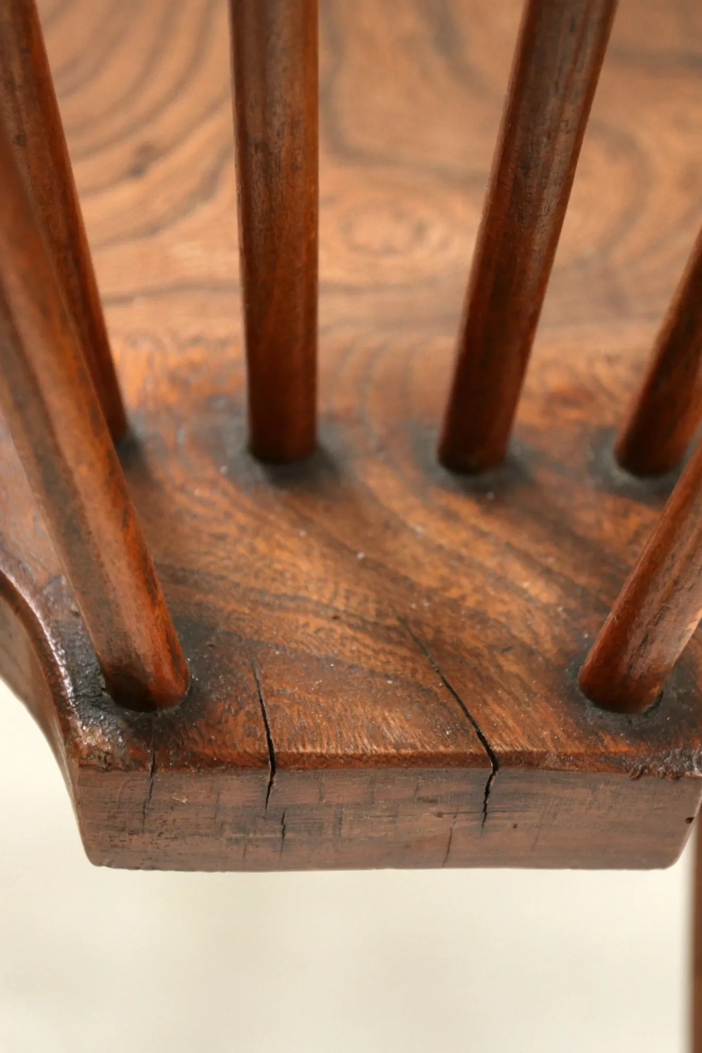 Set of 4 19th-century British military Windsor chairs – WD stamped