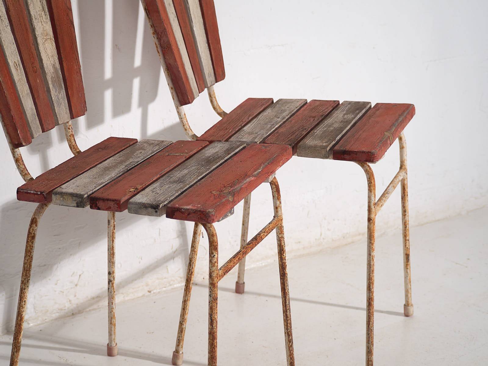 Antique red garden chairs (c.1920). Set of 4 pieces #31