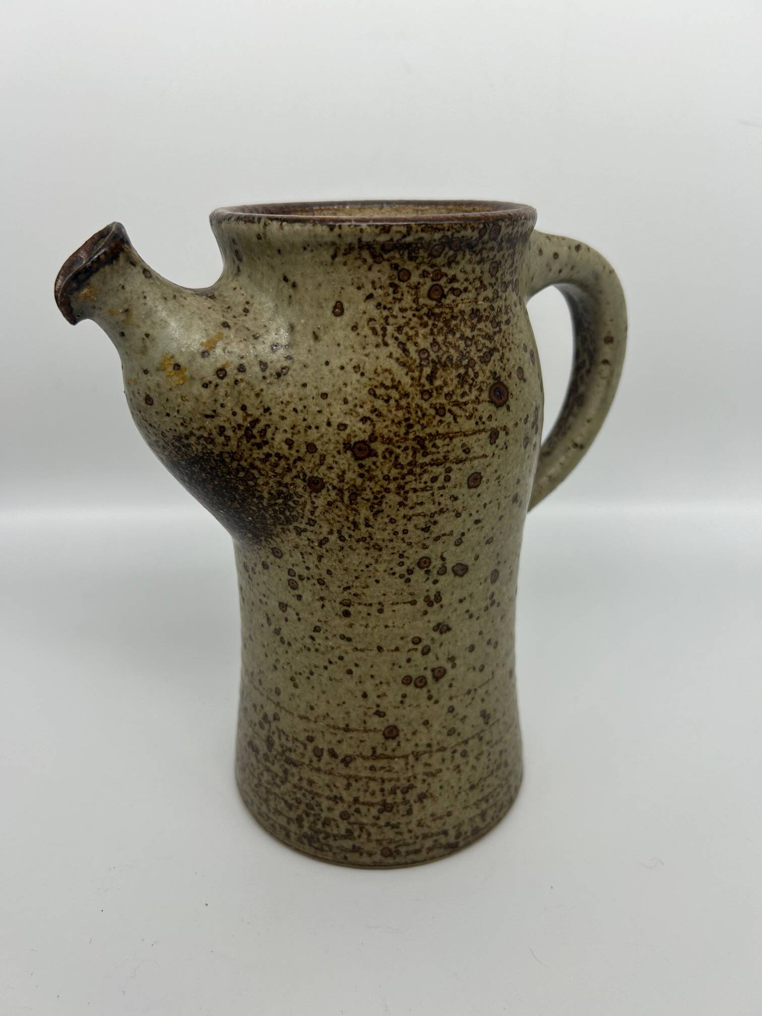 stoneware pitcher Le Cep