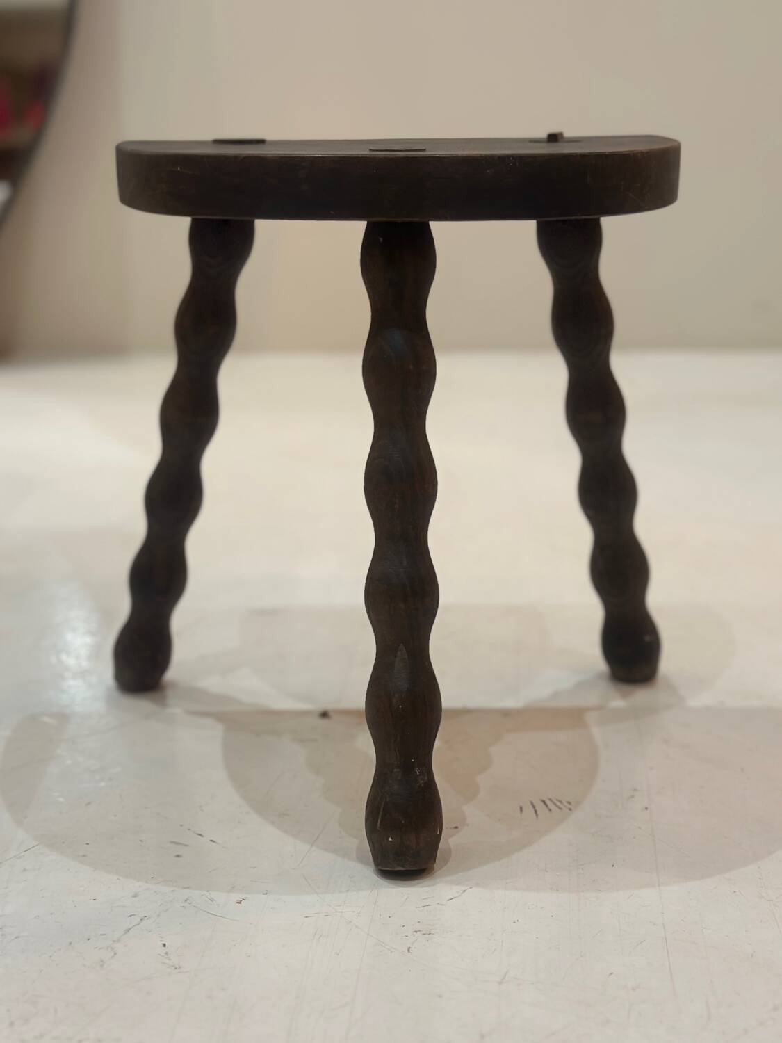 Vintage tripod stool - wooden balls