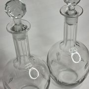 Pair of carafes in cut crystal XIX th, 31 cm
