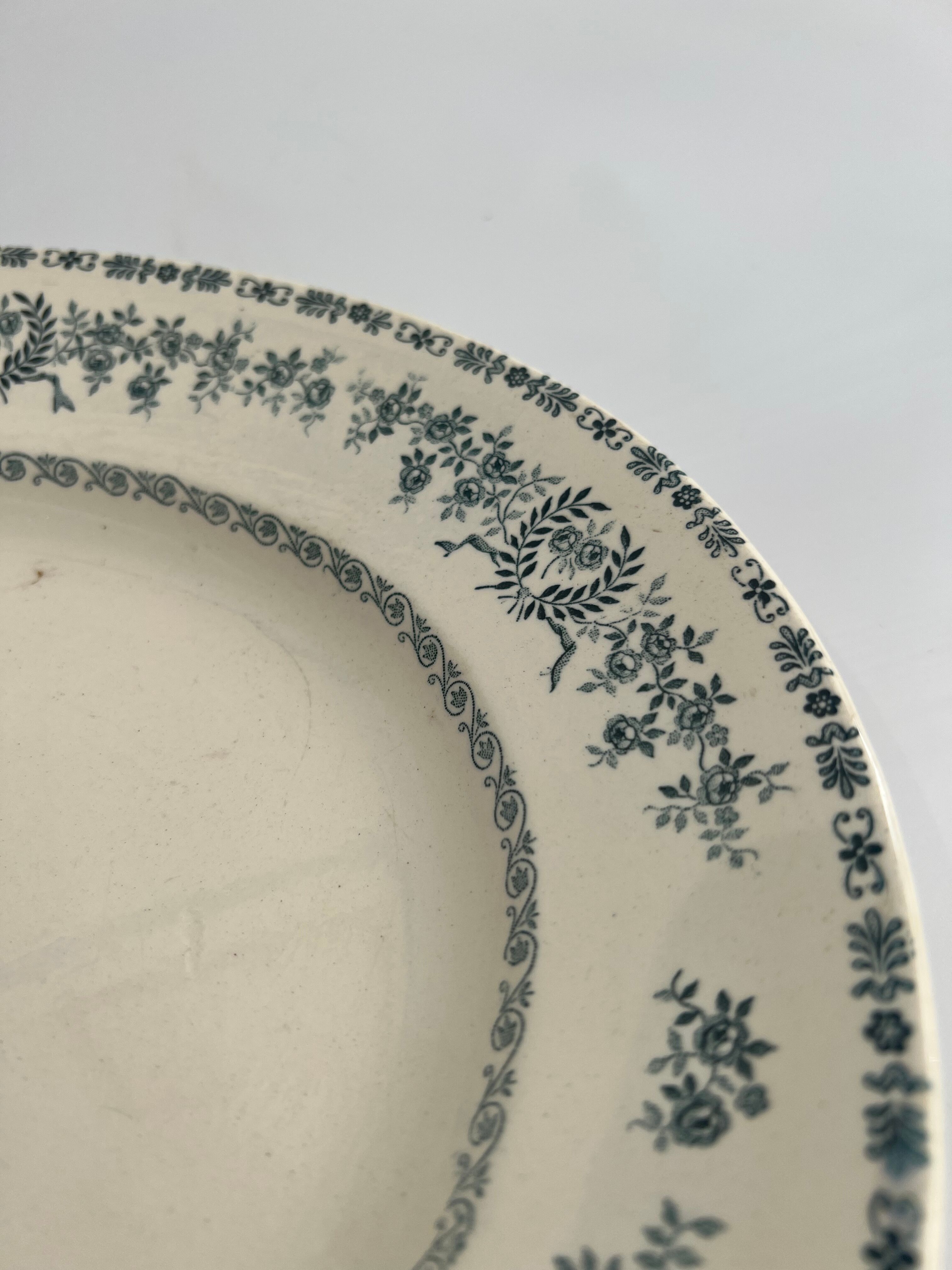 Oval dish early 1900