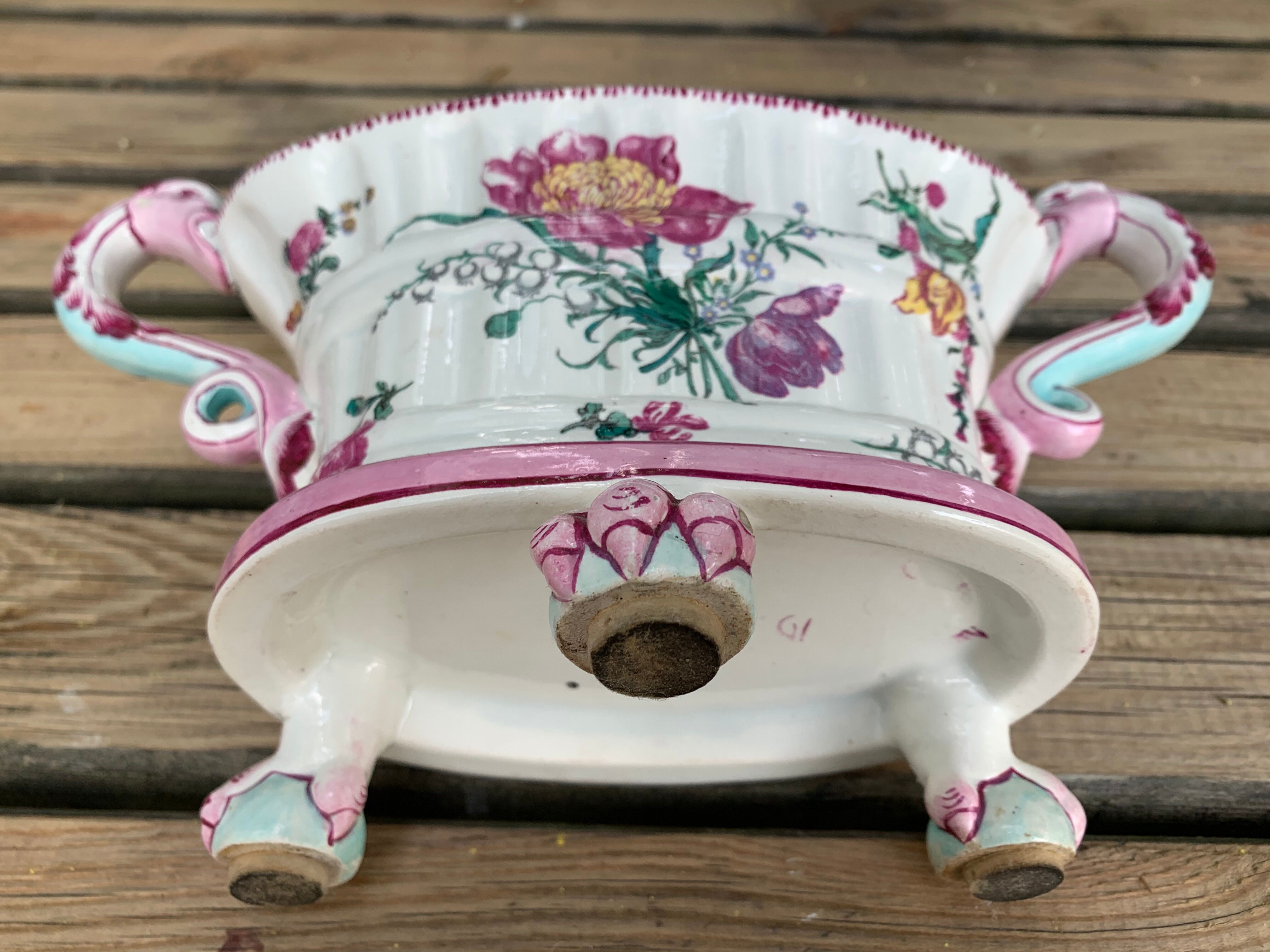 19th century garden or pottery pottery in 19th century