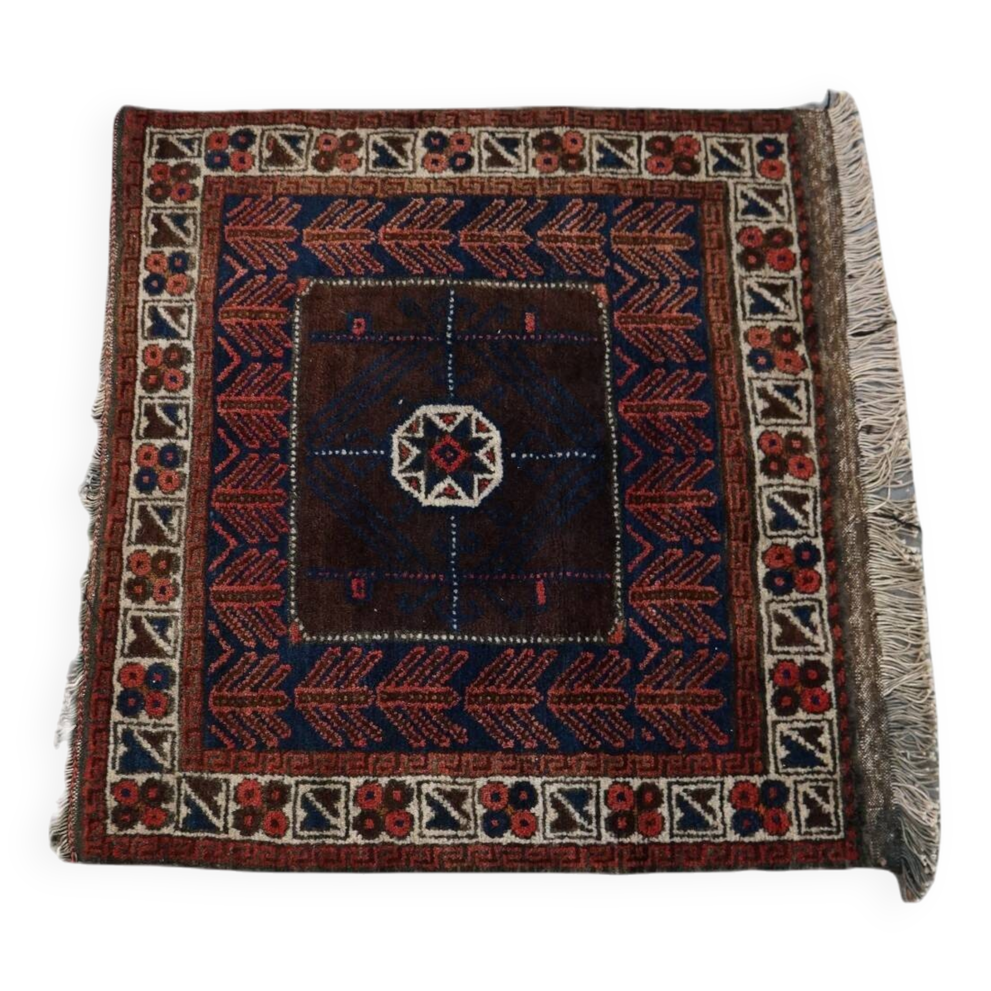 Vintage square oriental style rug 76x76 cm