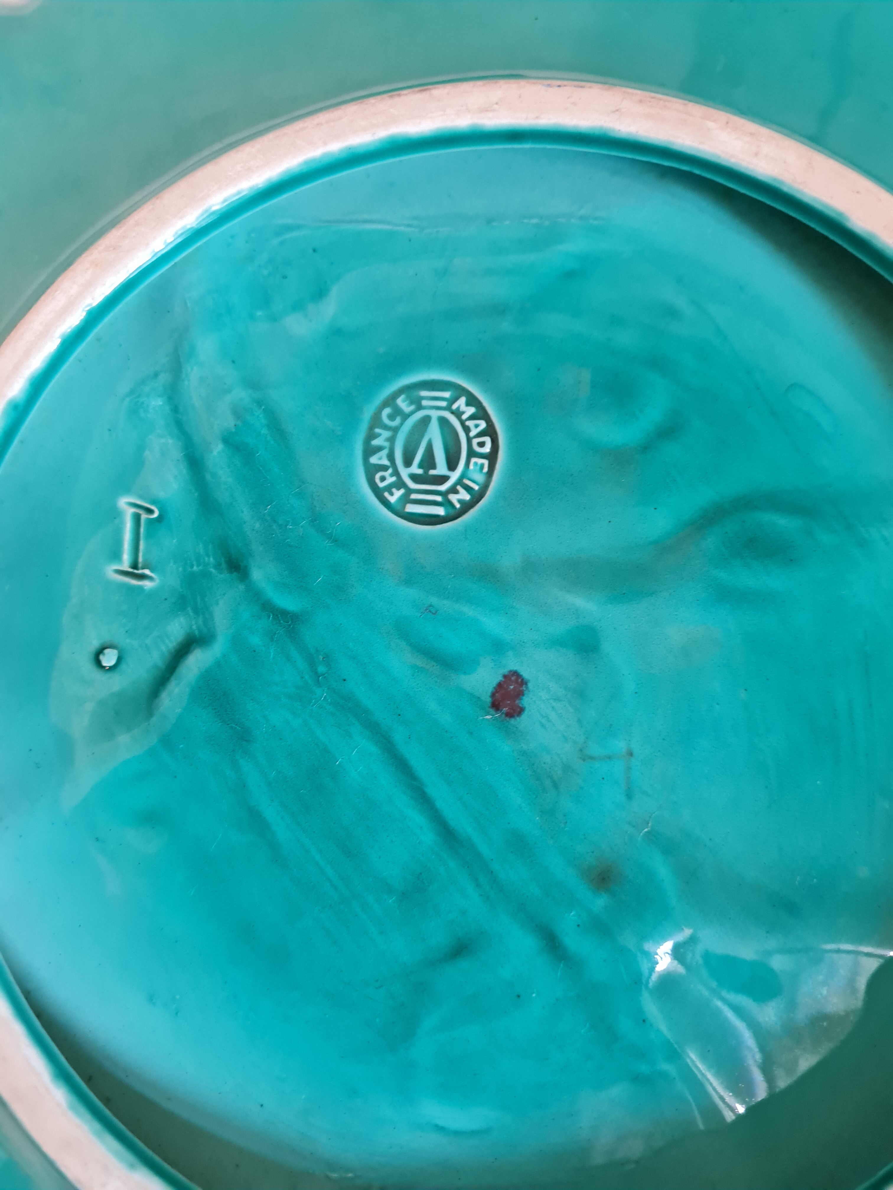 Plat Vallauris des années 60