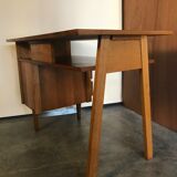 Modernist office Spirol scandinavian design compass feet