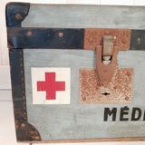 Military malle of an auxiliary war doctor 14-18