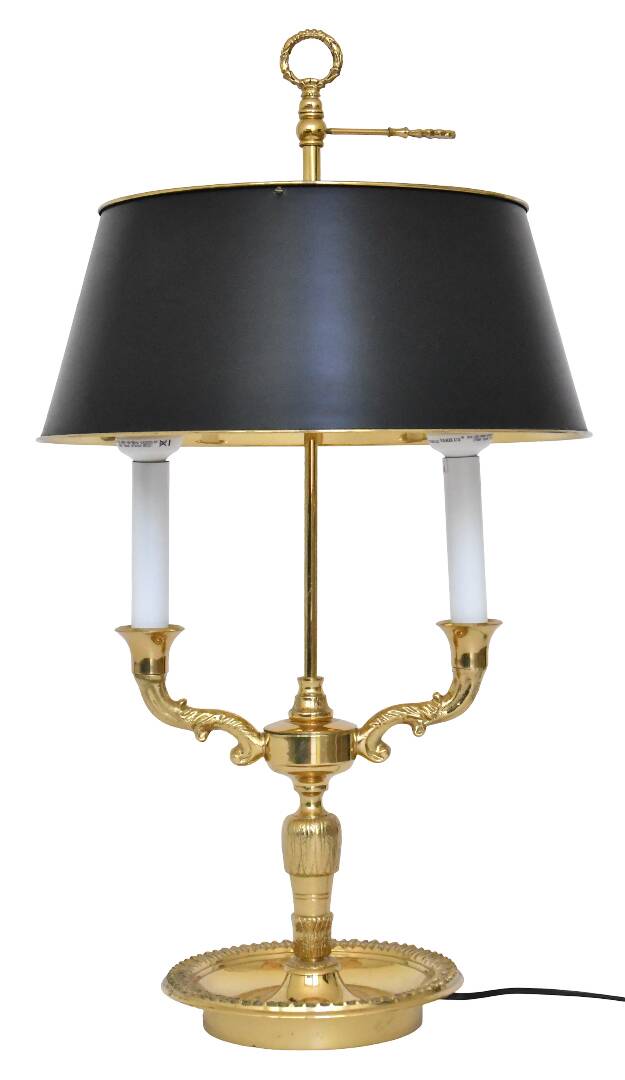 Gilded bronze bouillotte lamp in Louis XVI style