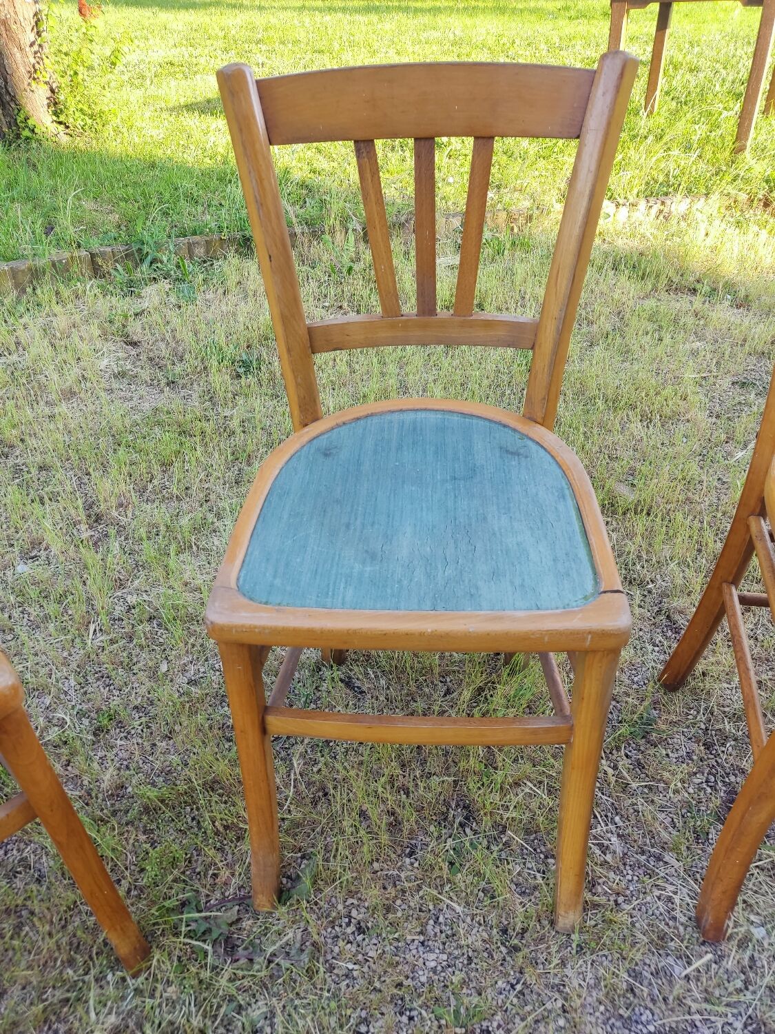 4 chaises en bois marque luterma