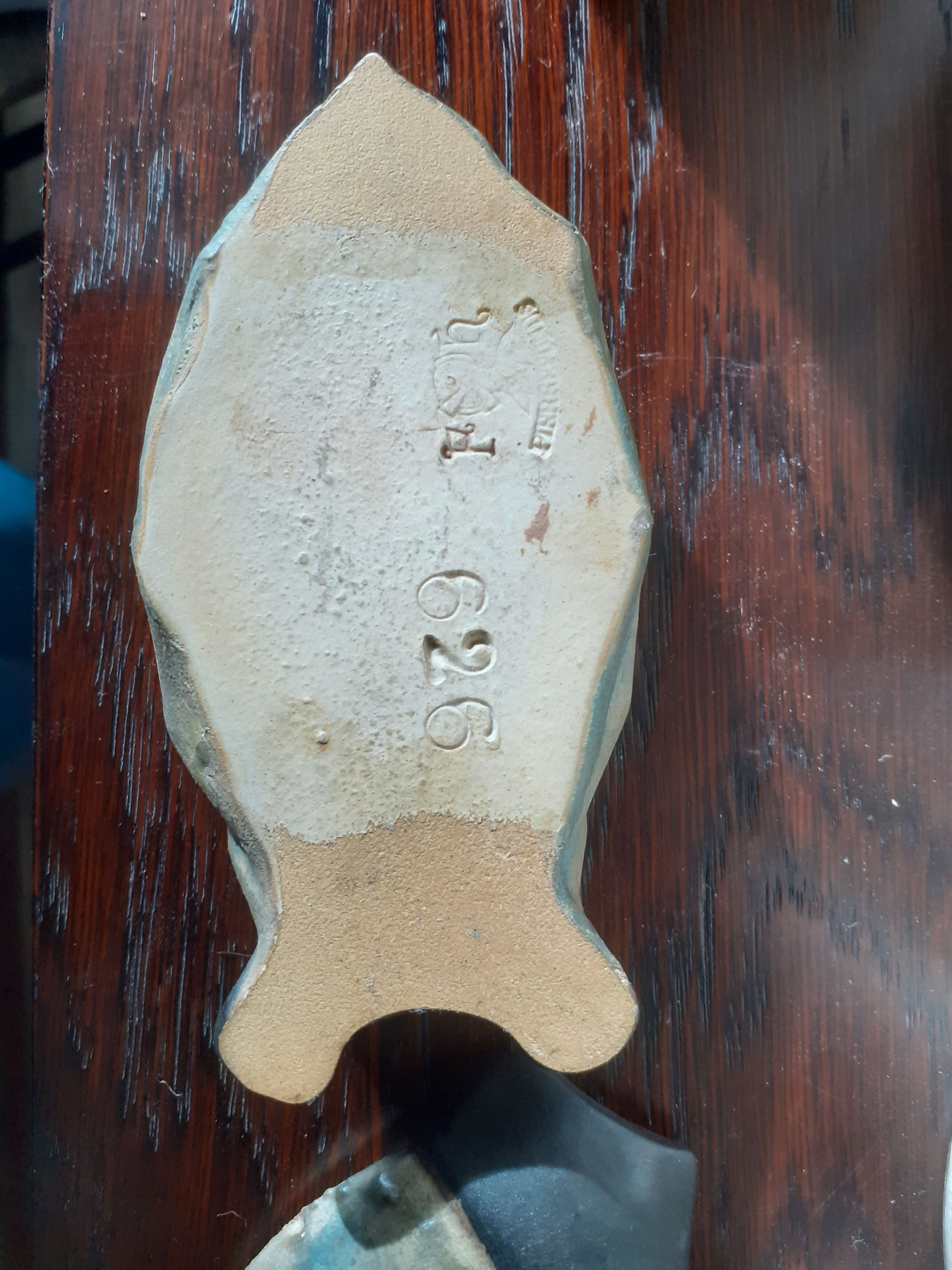 Pierrefonds sandstone beetle box