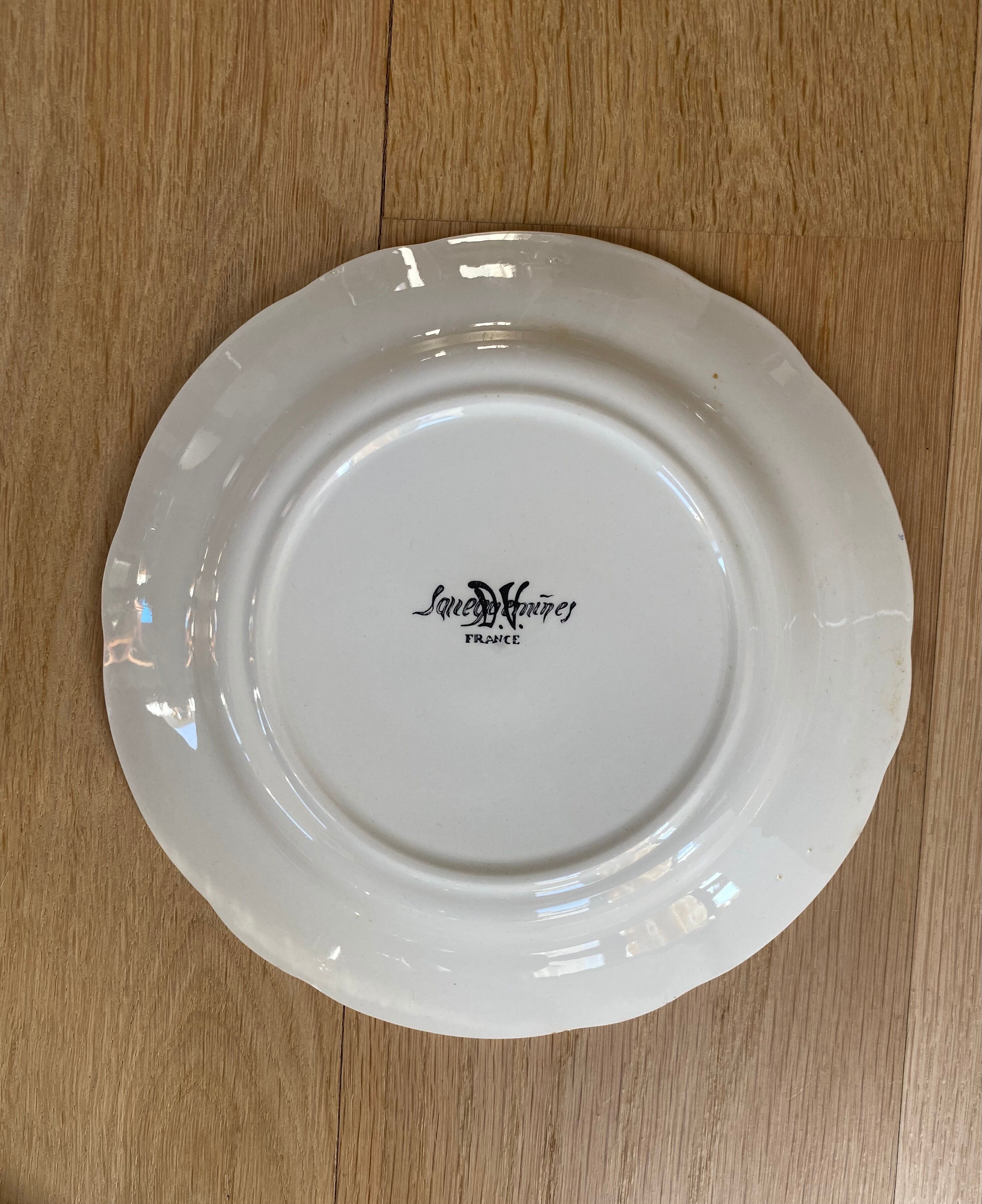 6 talking plates saving Sarreguemines