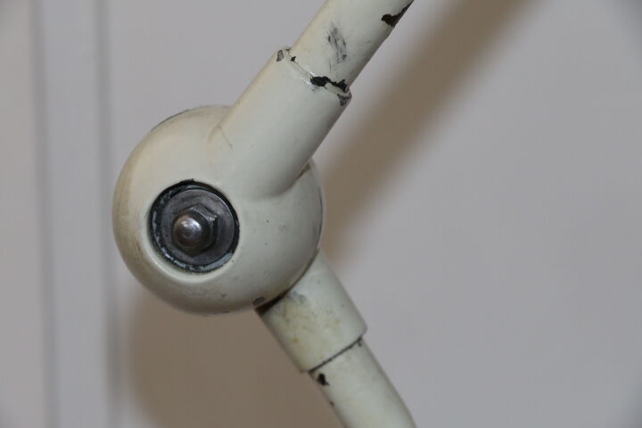 Jielde 3 white arm lamp