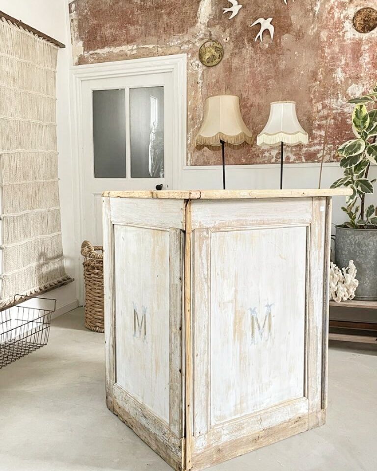 Single piece counter