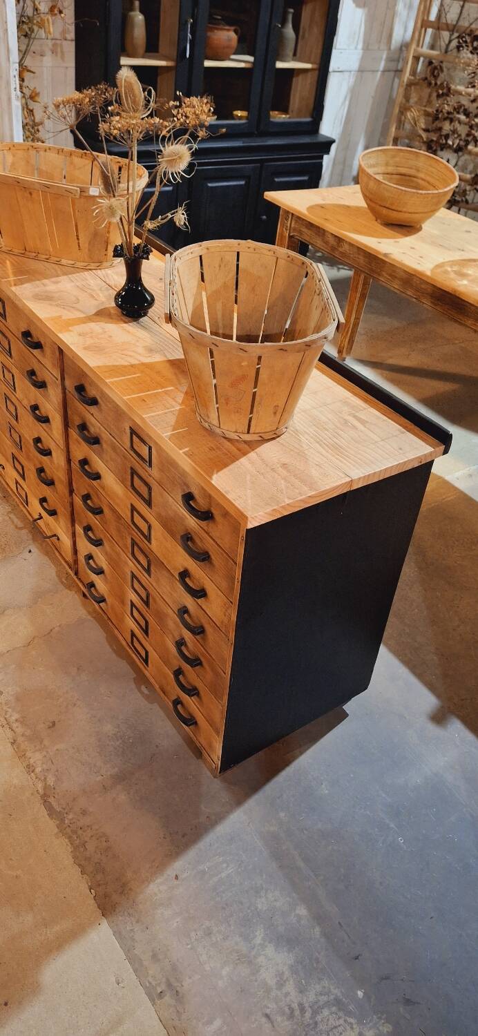 Craft cabinet with drawers