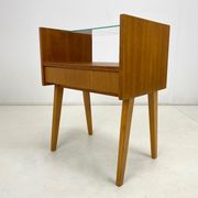 Table d'appoint ou table de nuit des années 1960 par Arch. František Jirak