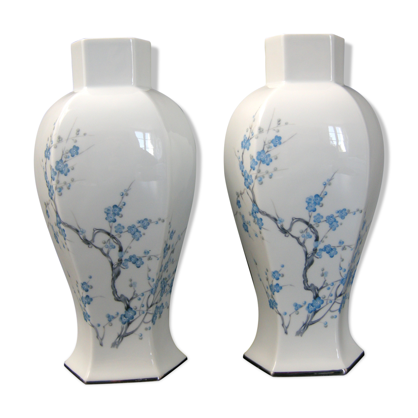 Paire de vases vintage 1960 porcelaine de Limoges