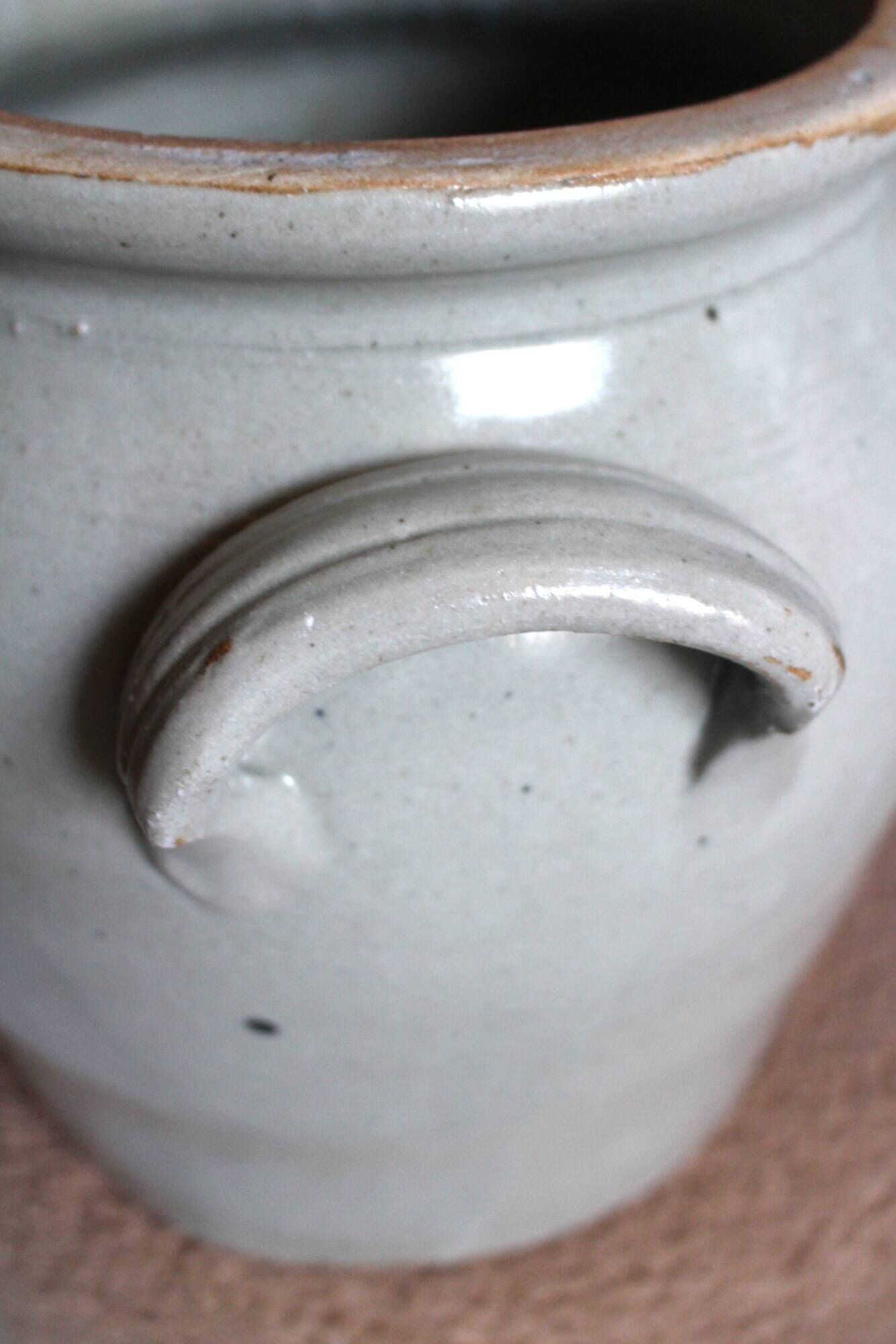 Large vase glazed stoneware in greige.