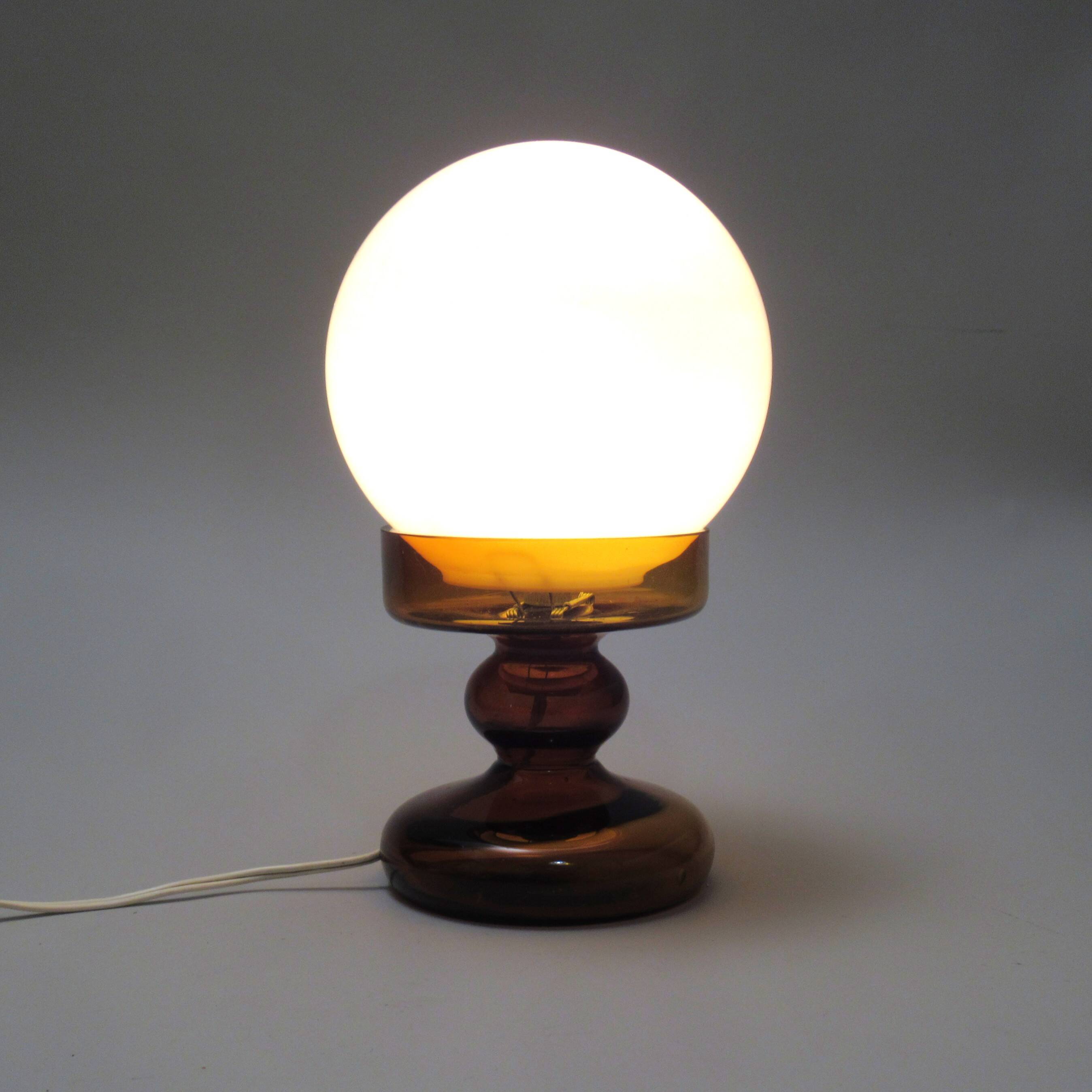 Small "Bilboquet" glass lamp from the 1970s.