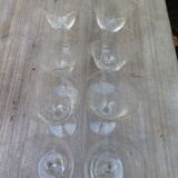 Lot de 8 verres en cristal gravé