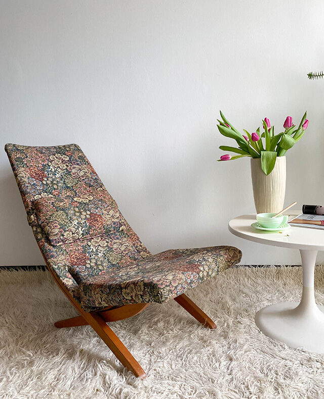 Upholstered recliner chair