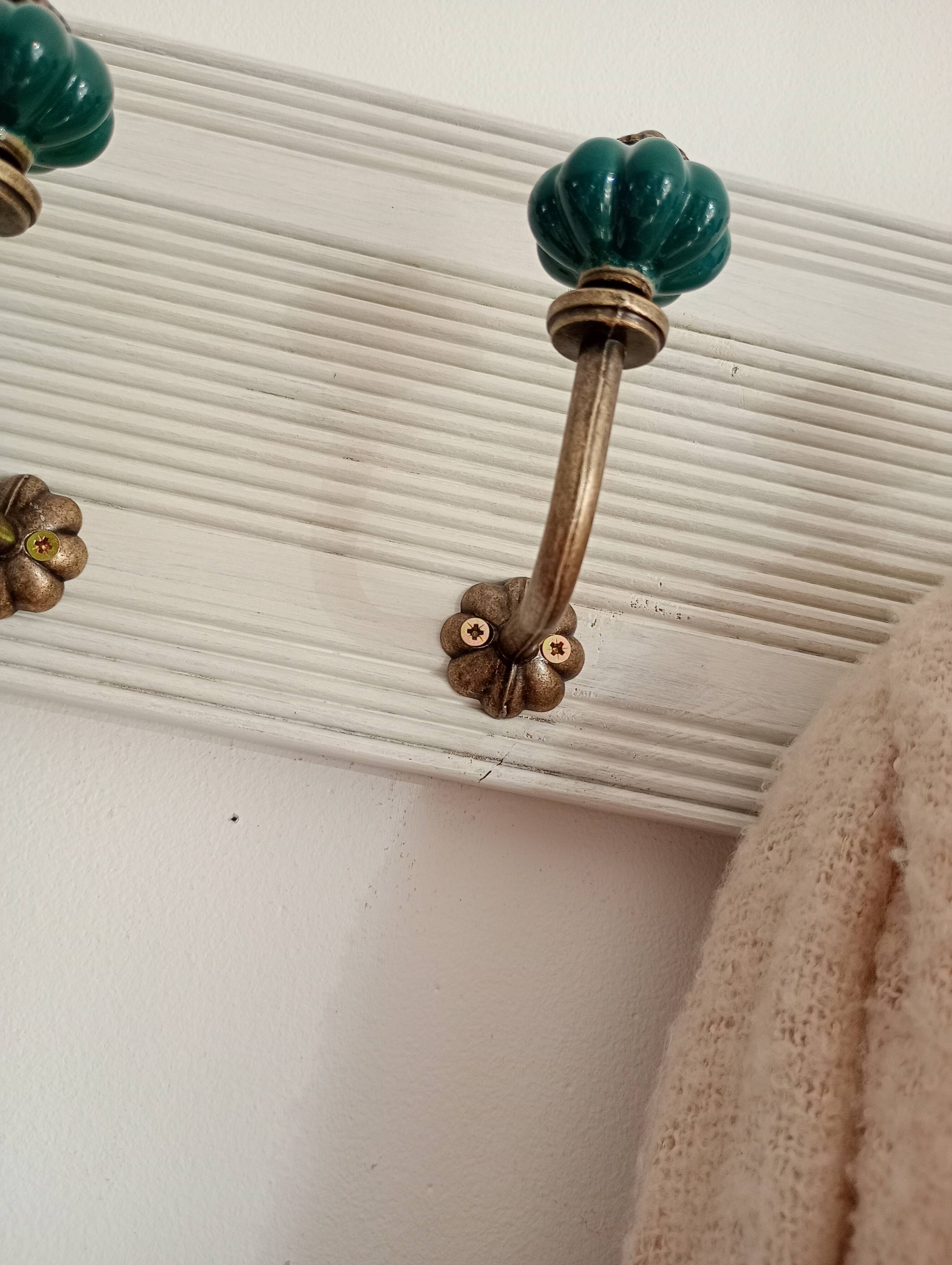 Wall-mounted coat rack in bleached wood and emerald green ceramic hooks –