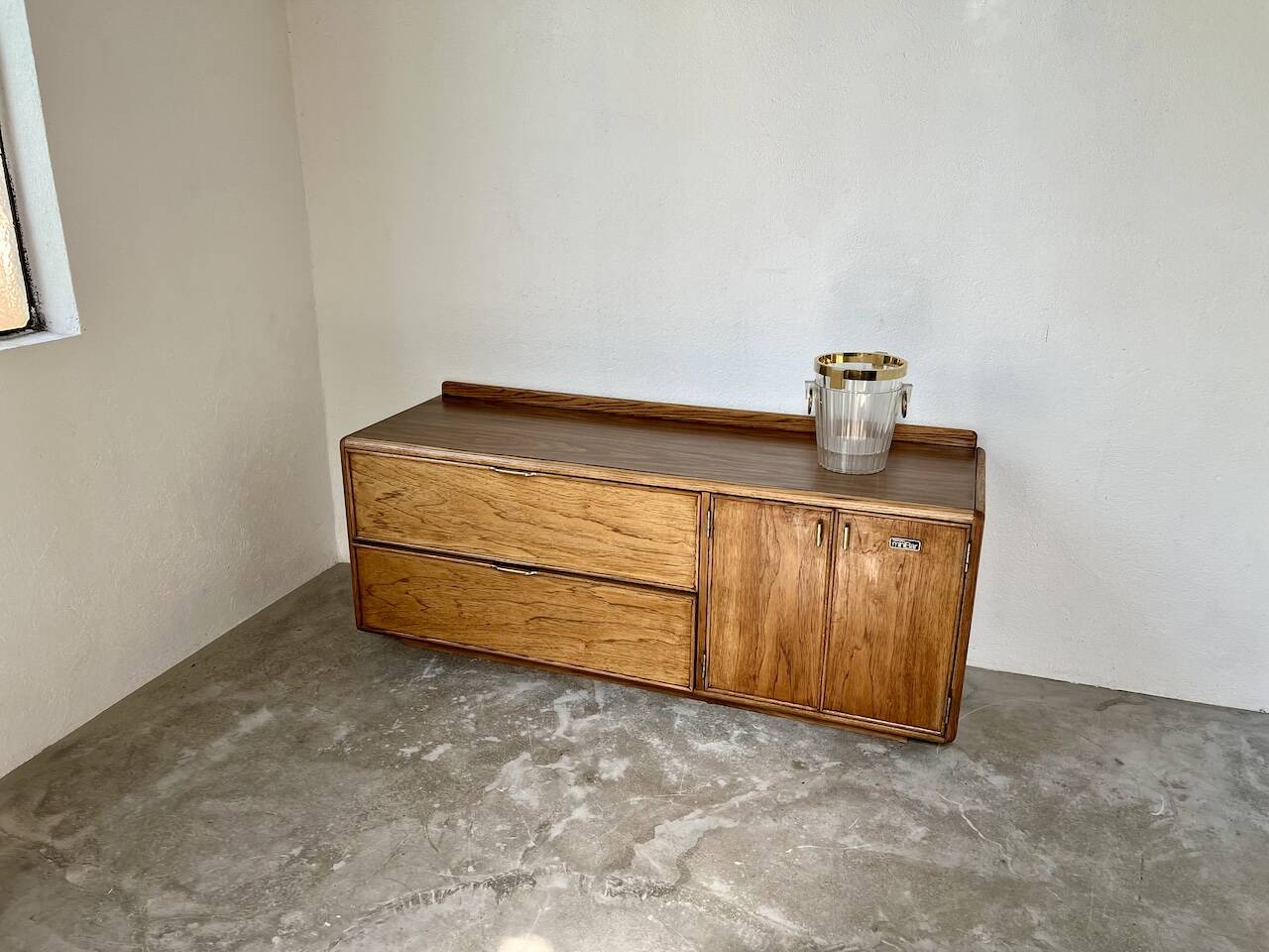 English mini-bar sideboard, 70s