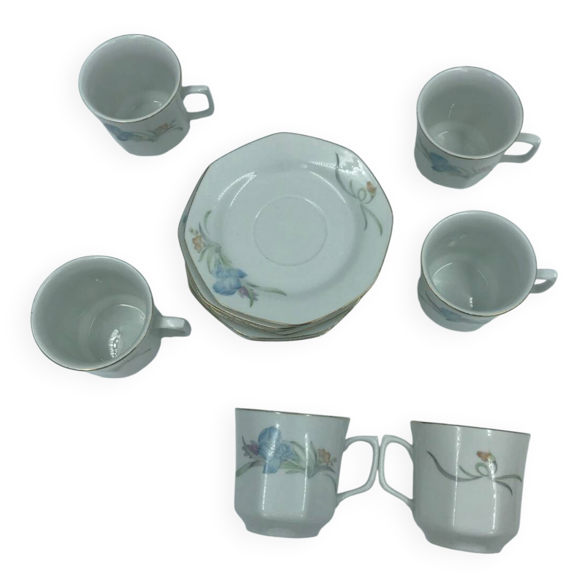 6 vintage cups and saucers