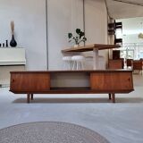 Lowboard du milieu du siècle