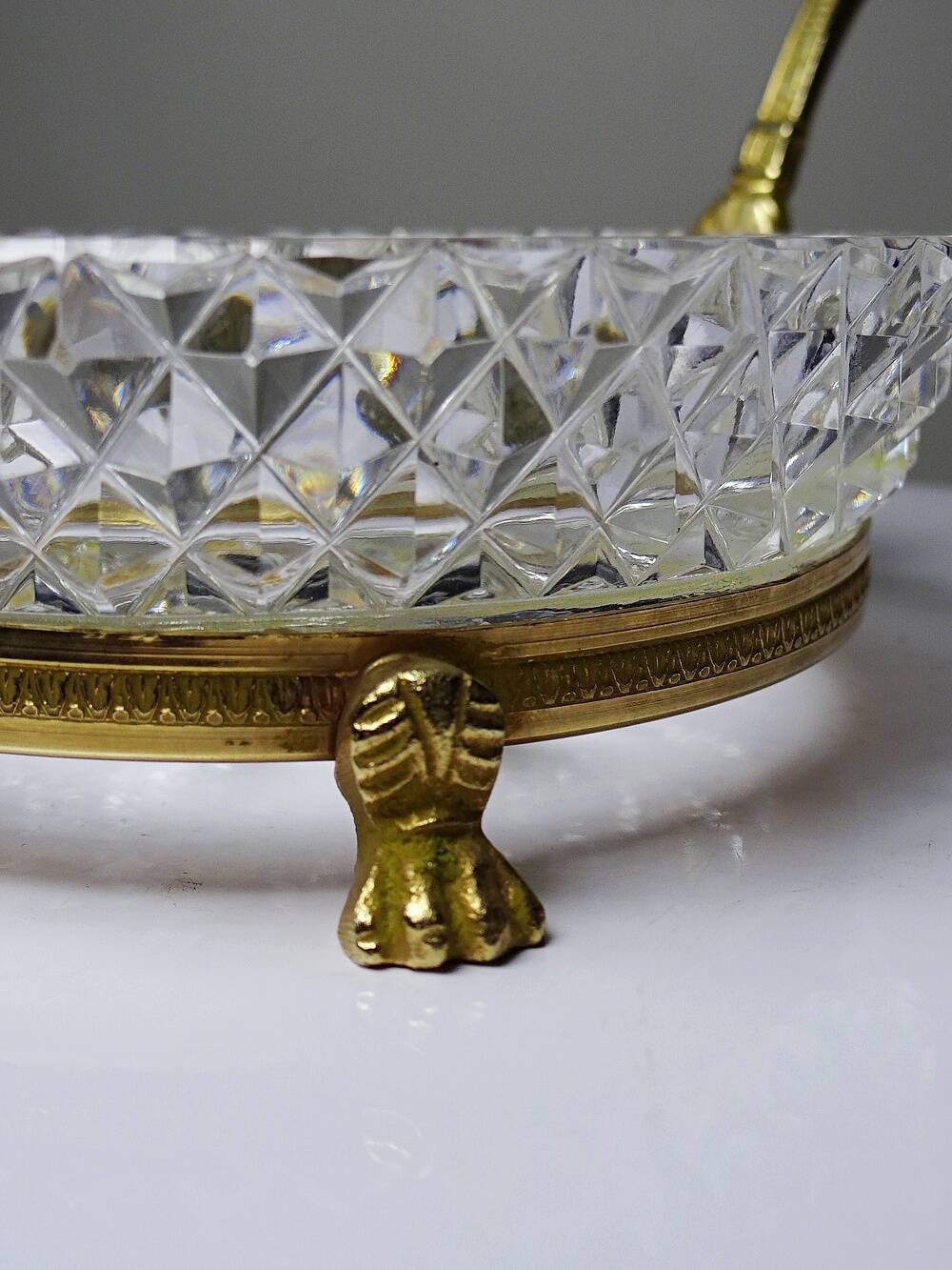 Crystal vide-poche from Sèvres, created by L. Seiler, with an antique gold mount.