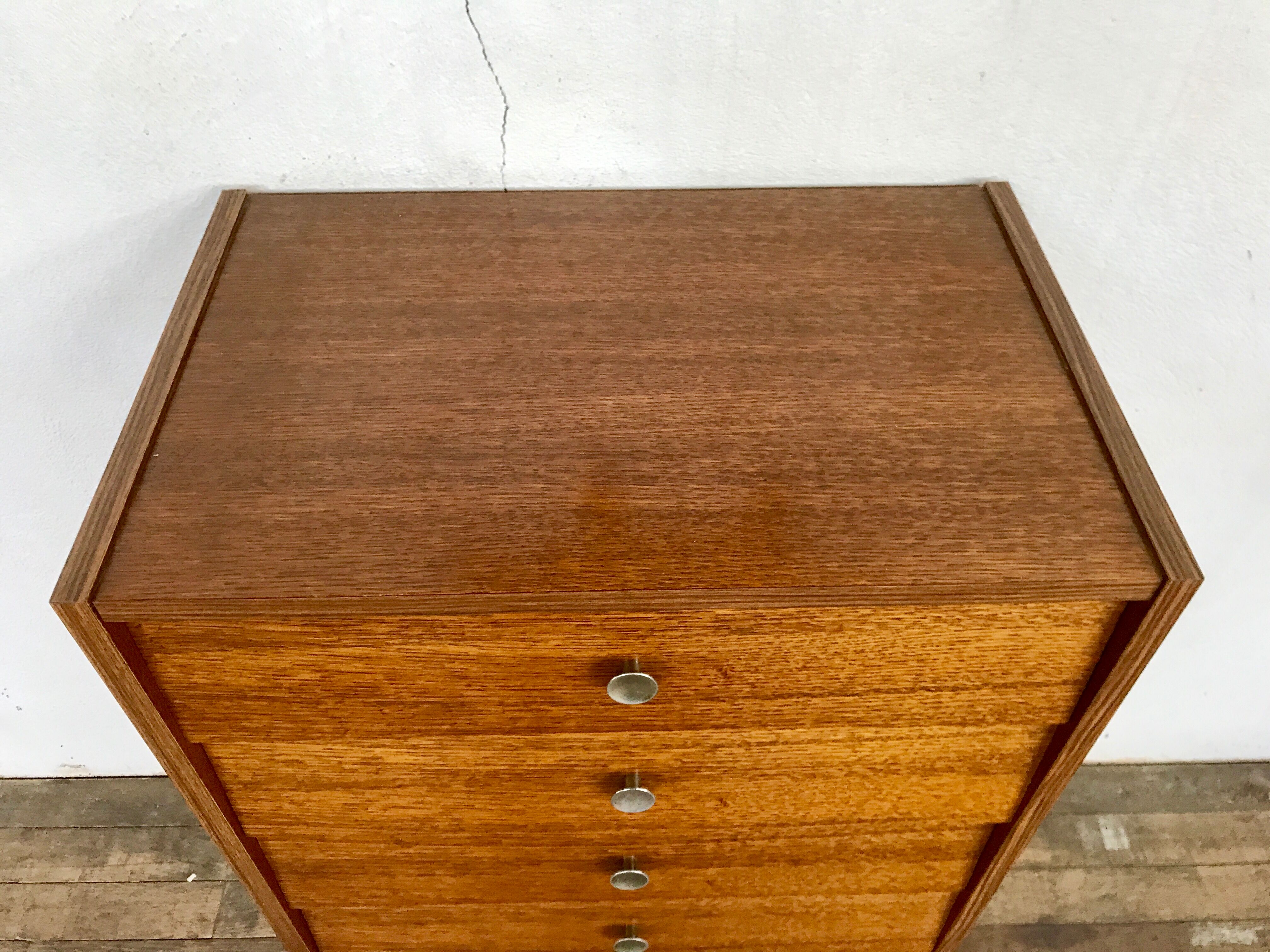 Vintage chest of drawers spindle feet oak 1960