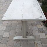 Bistro table