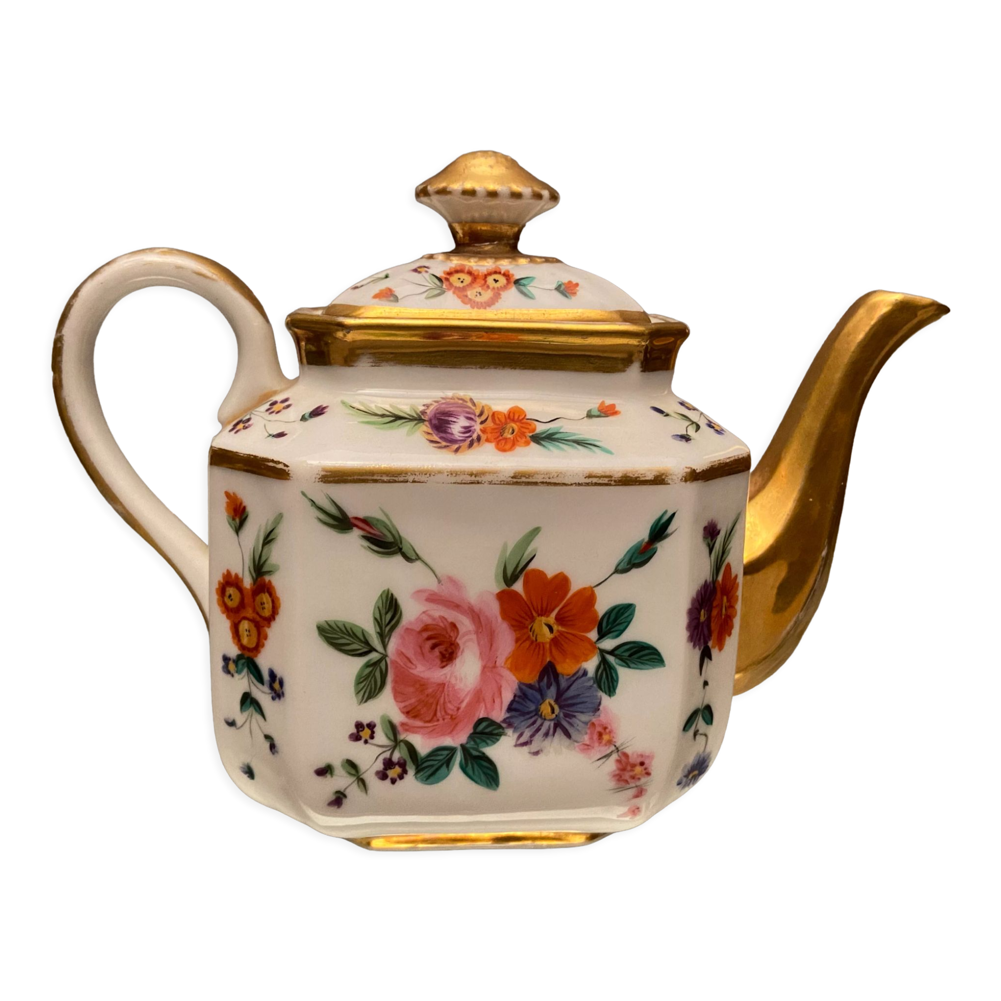 Selfish porcelain teapot Old Paris floral decoration polychrome and gold nineteenth