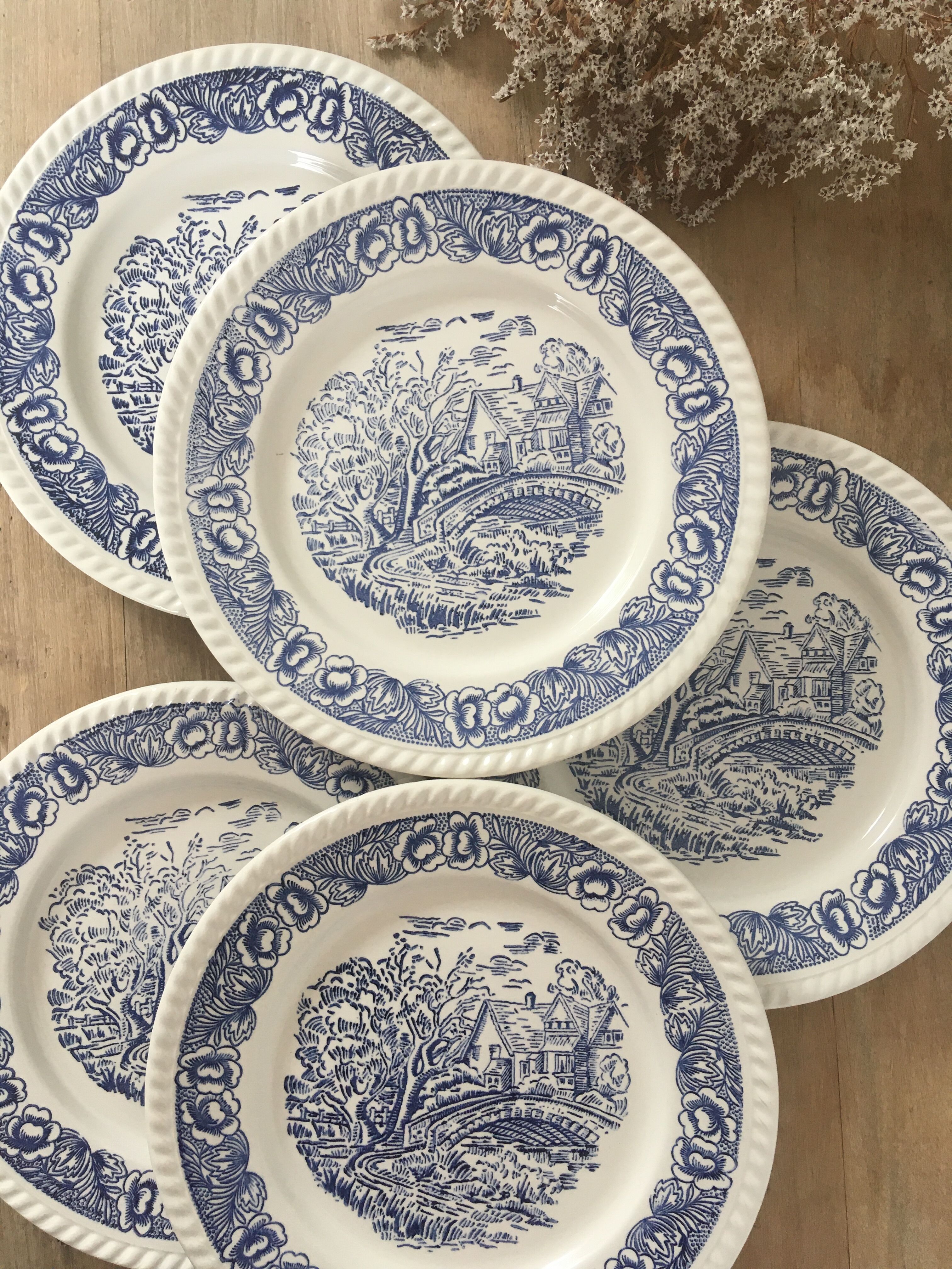 Vintage flat plates "bridge"