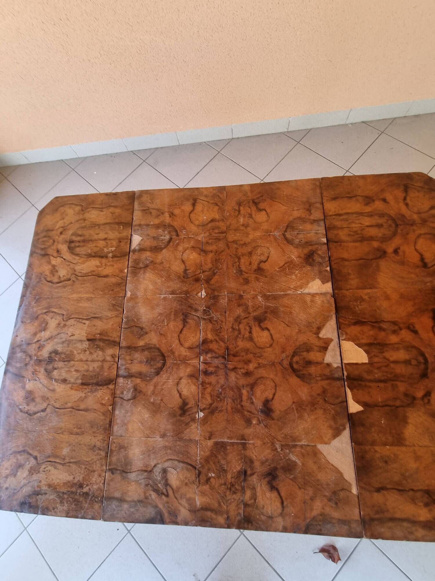 Table d'appoint, bout de canapé