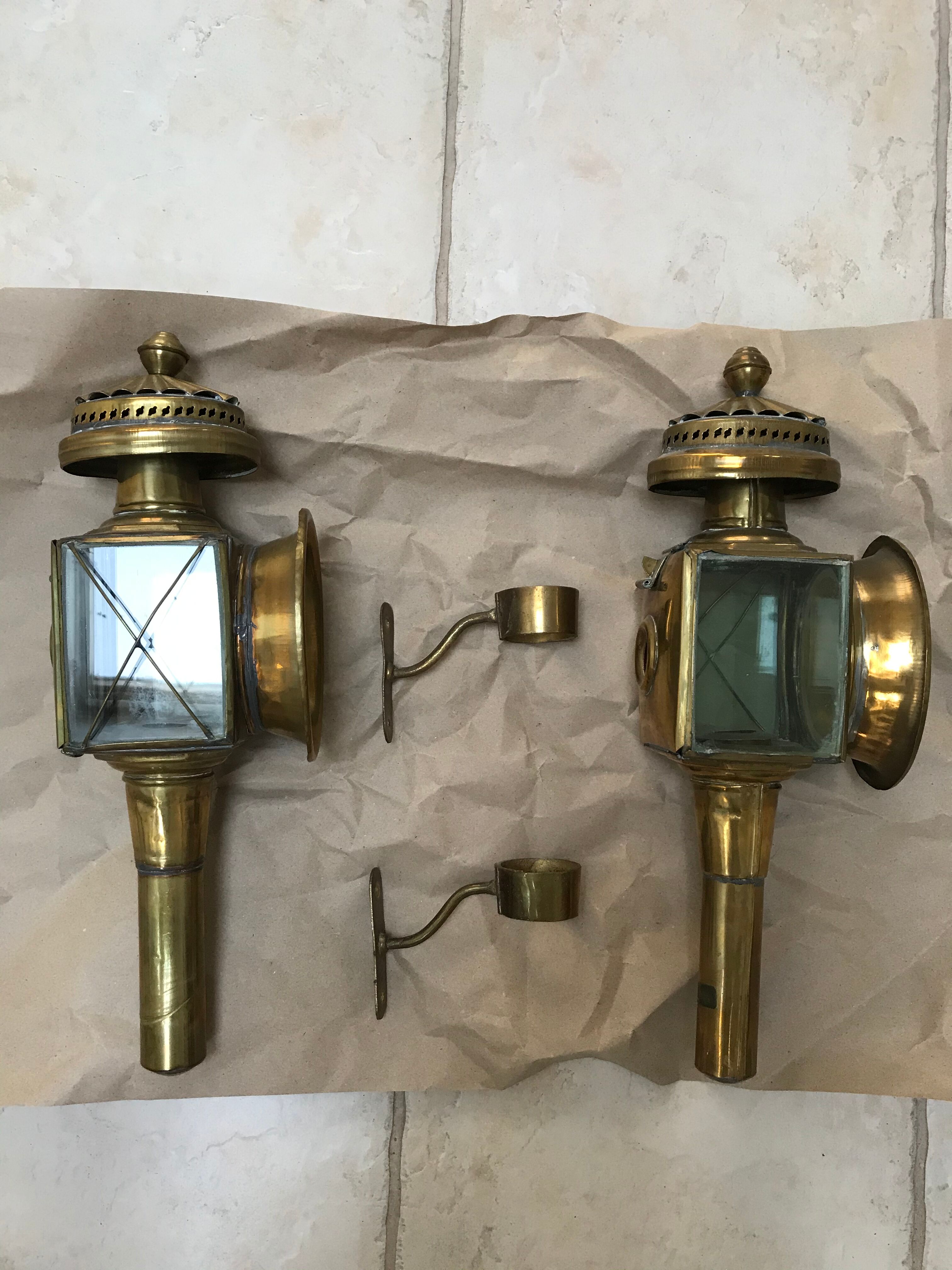 Cab lamps