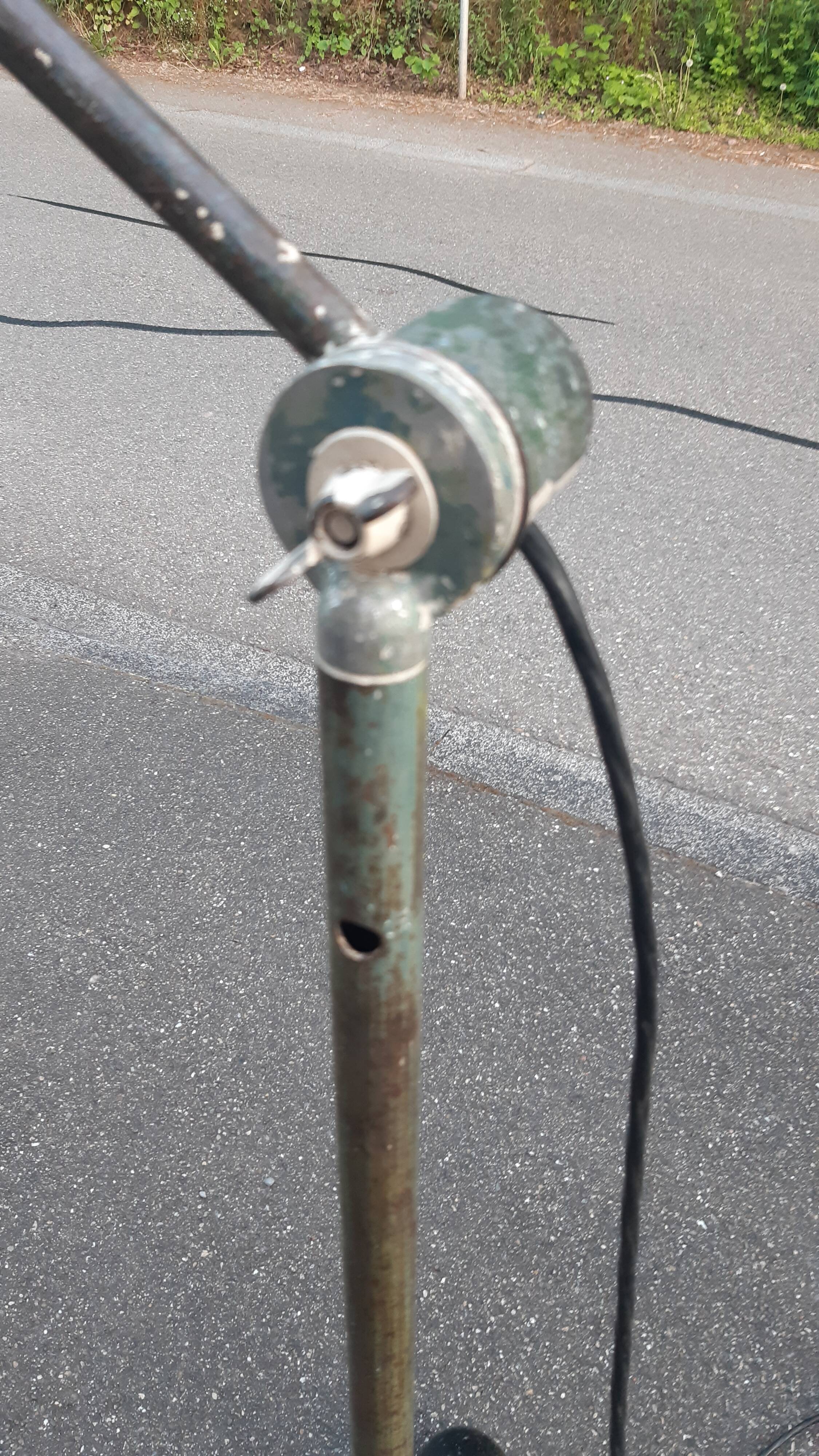Lampadaire d'atelier