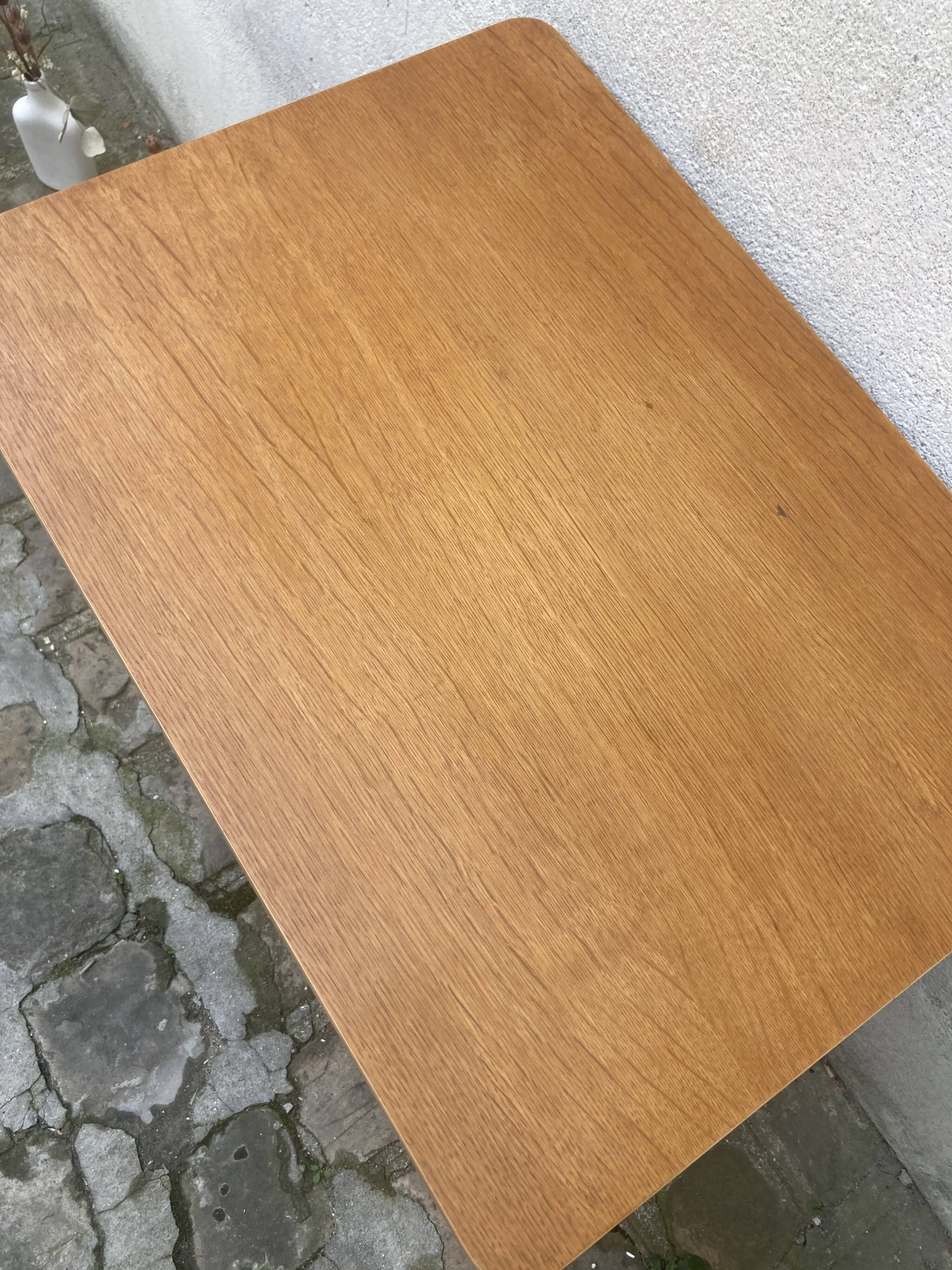 Desk-old sewing machine furniture