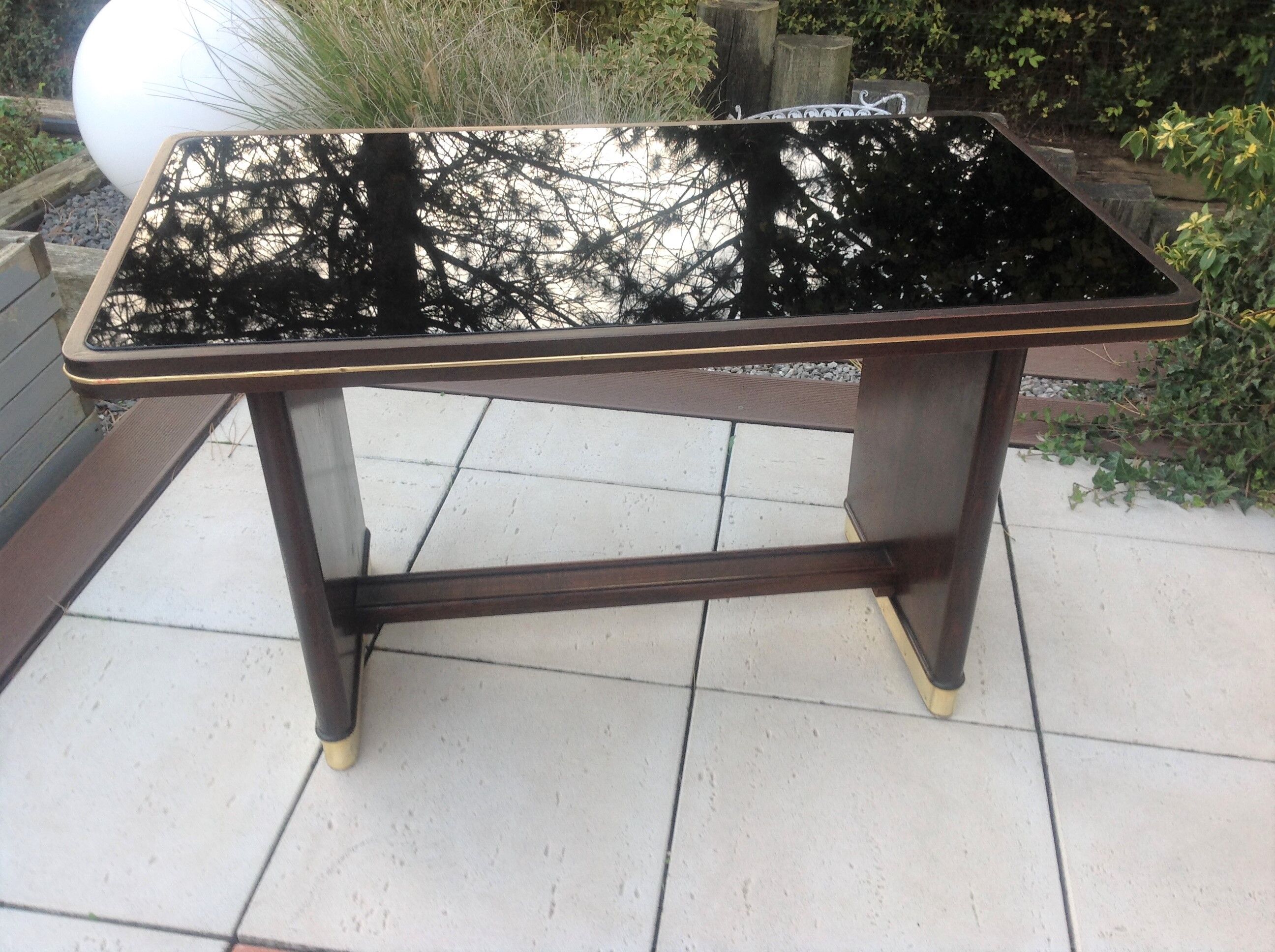 Coffee table with black glass top / 40s-50s