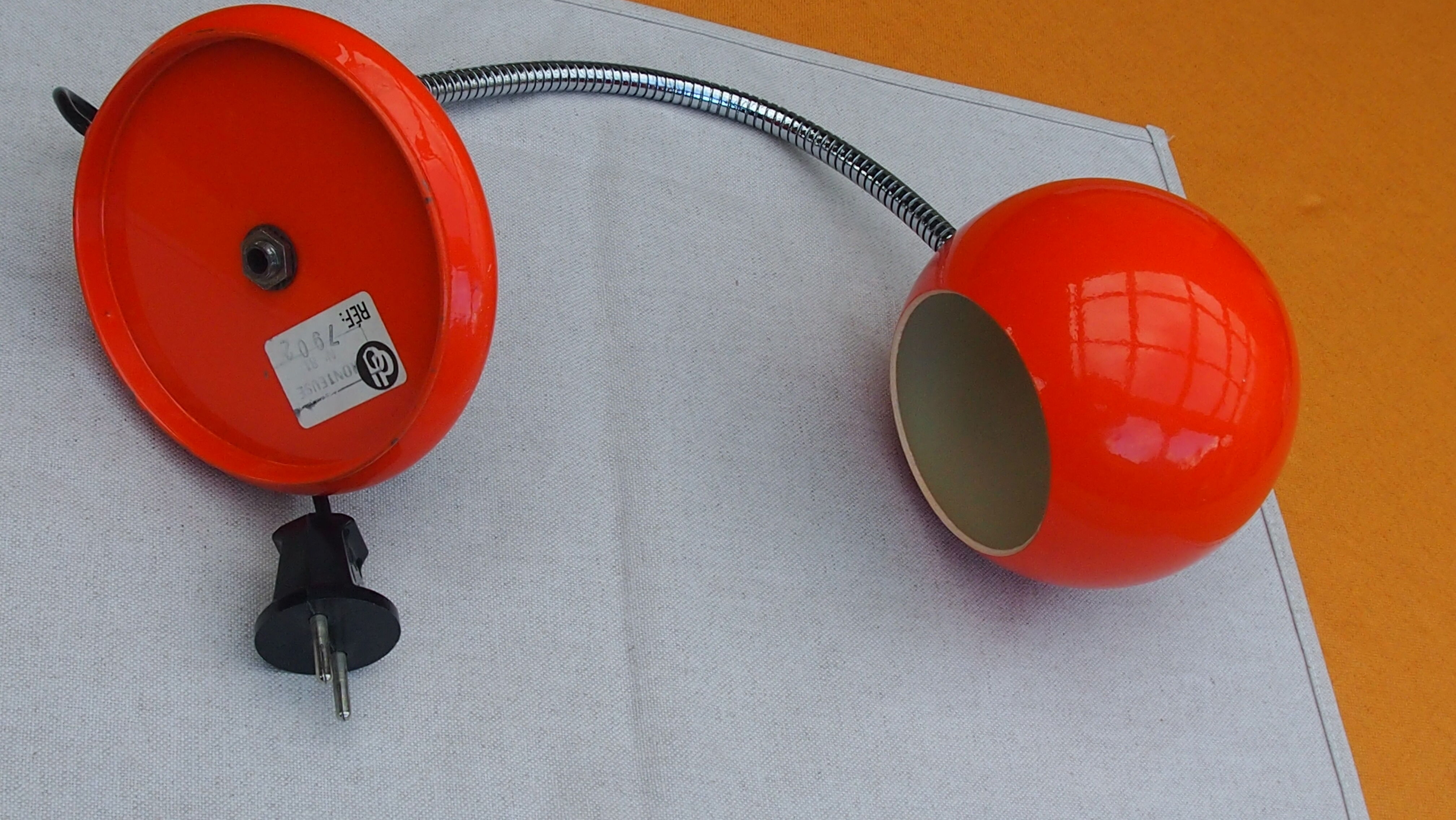 Disderot delmas lamp