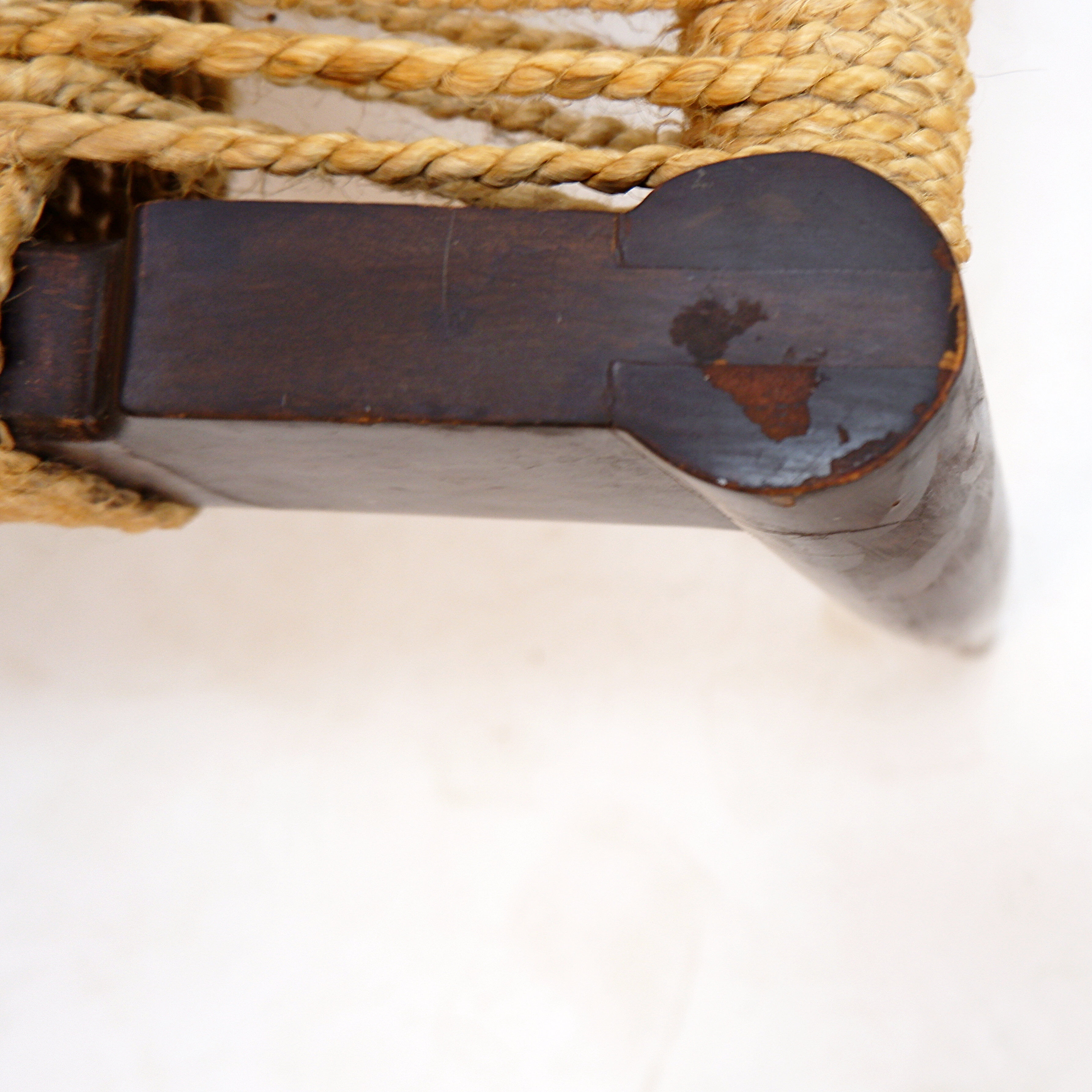 Pair of lounge chairs in woven jute rope and solid wood