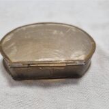 Mother-of-pearl pillbox